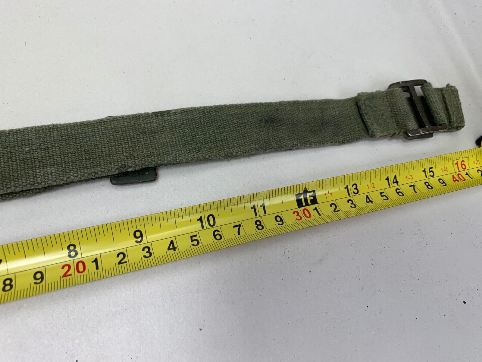 Original WW2 British Army 44 Pattern Shoulder Strap - 1945 Dated - The Militaria Shop