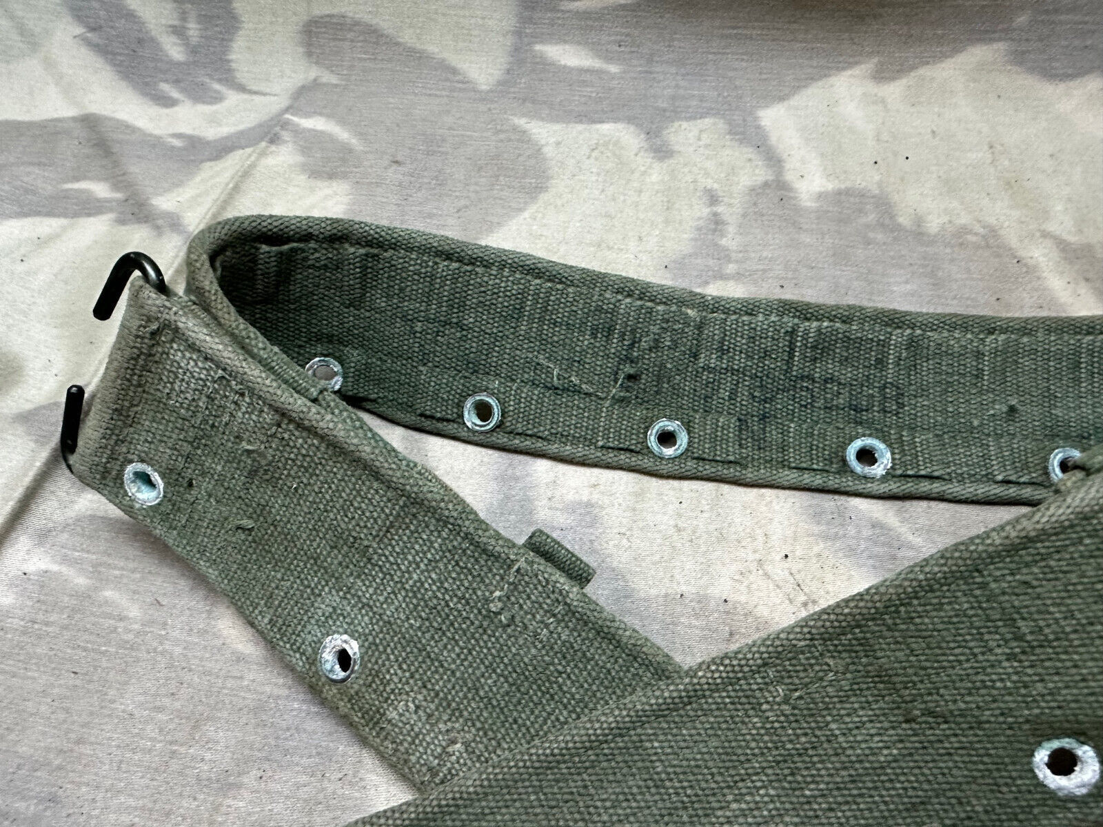 Original WW2 British Army 44 Pattern Soldiers Belt - 36" Waist - The Militaria Shop