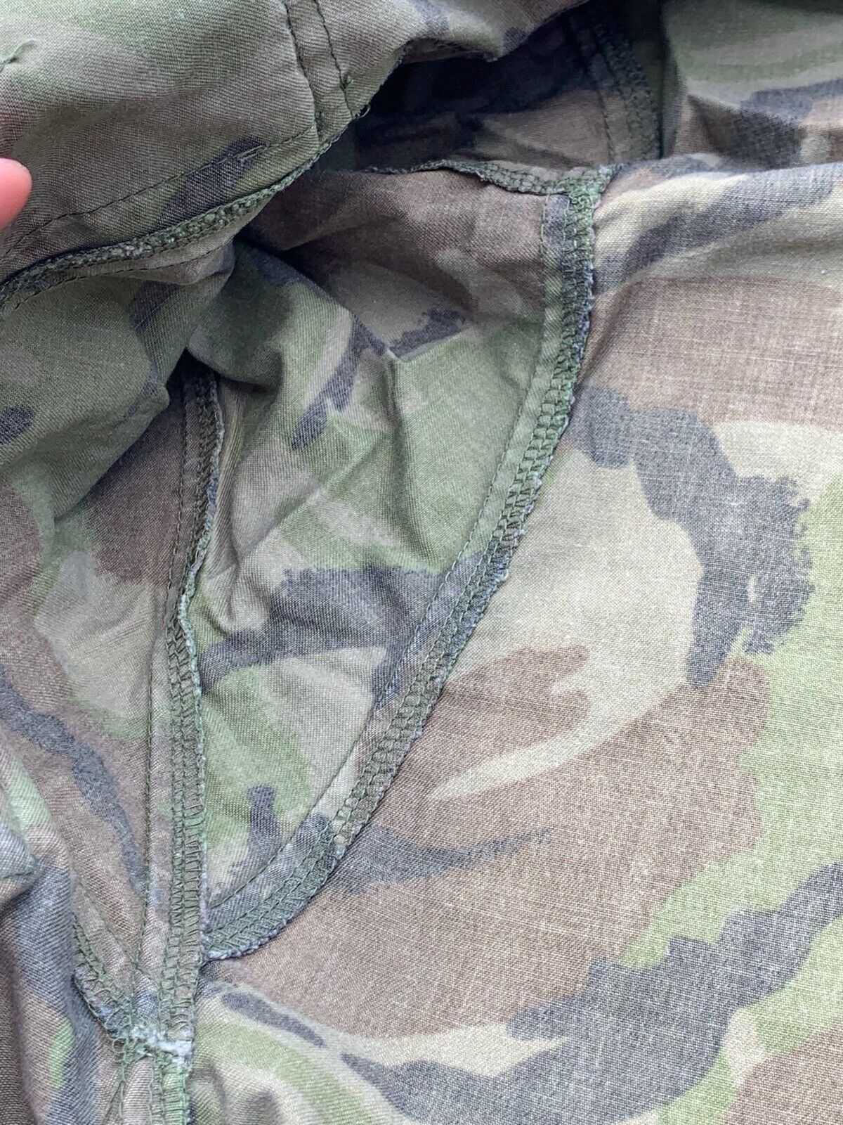 Genuine British Army DPM Woodland Combat Jacket - Size 160/88 - The Militaria Shop