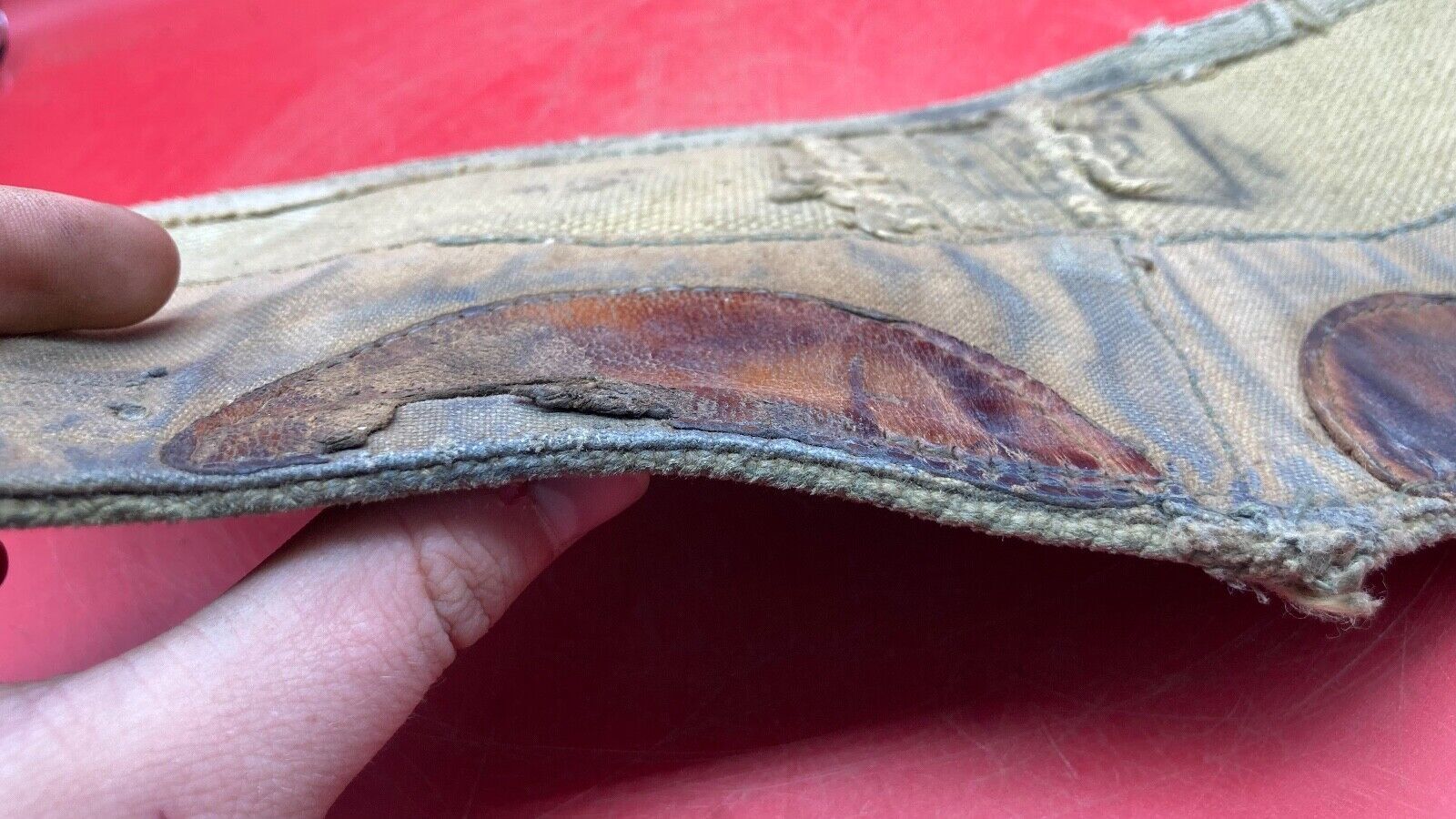 Original British Army Soldiers Gaiter Spat 37 Pattern Webbing (Single) - The Militaria Shop