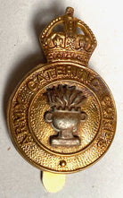 WW2 British Army - Army Catering Corps KC brass and white metal cap badge. - The Militaria Shop