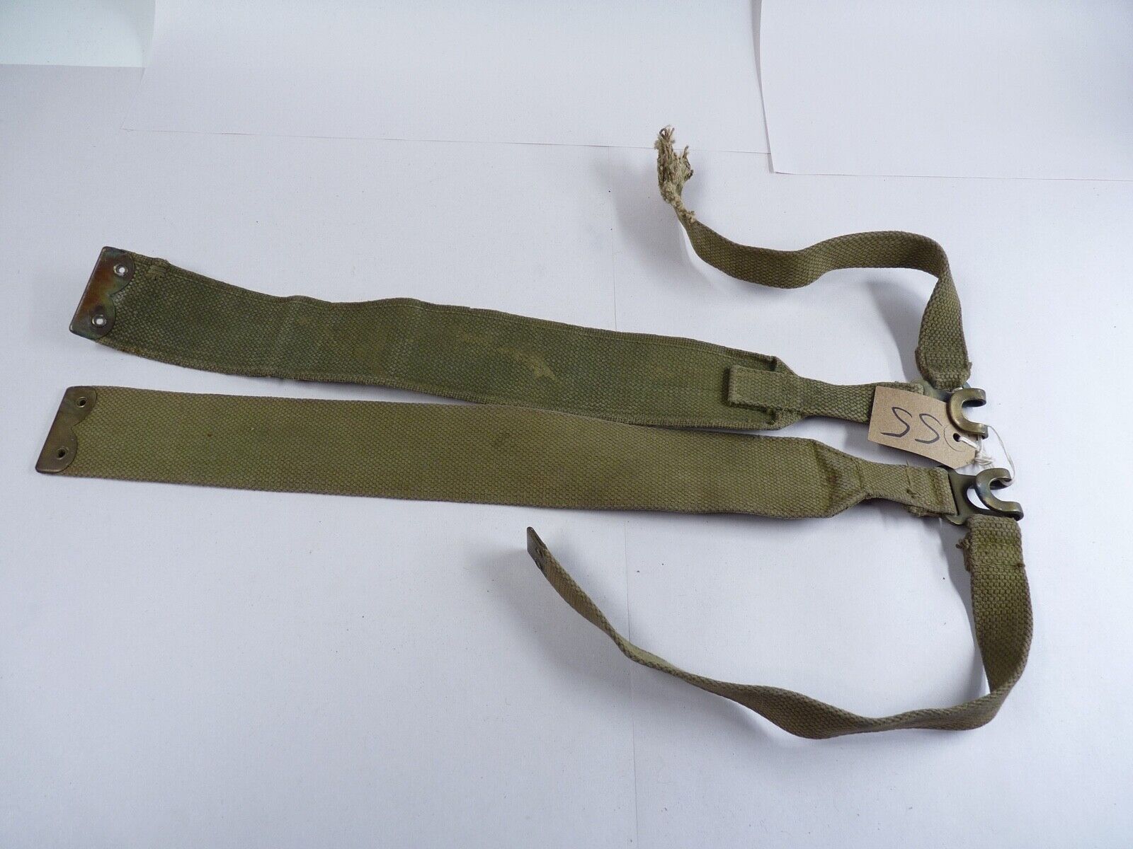 Original WW2 Pattern British Army L Straps Pair - 37 Pattern Webbing Haversack - The Militaria Shop