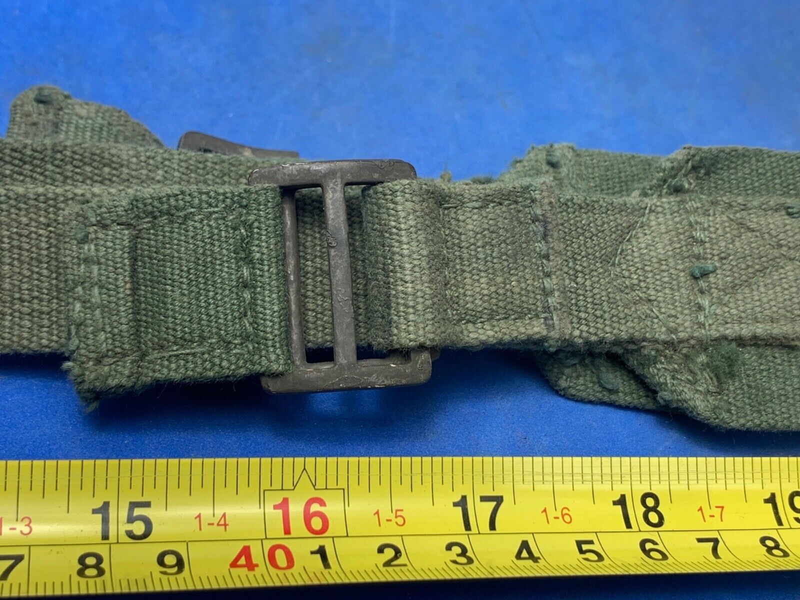 Original WW2 British Army 44 Pattern Shoulder Strap - 1945 Dated - The Militaria Shop