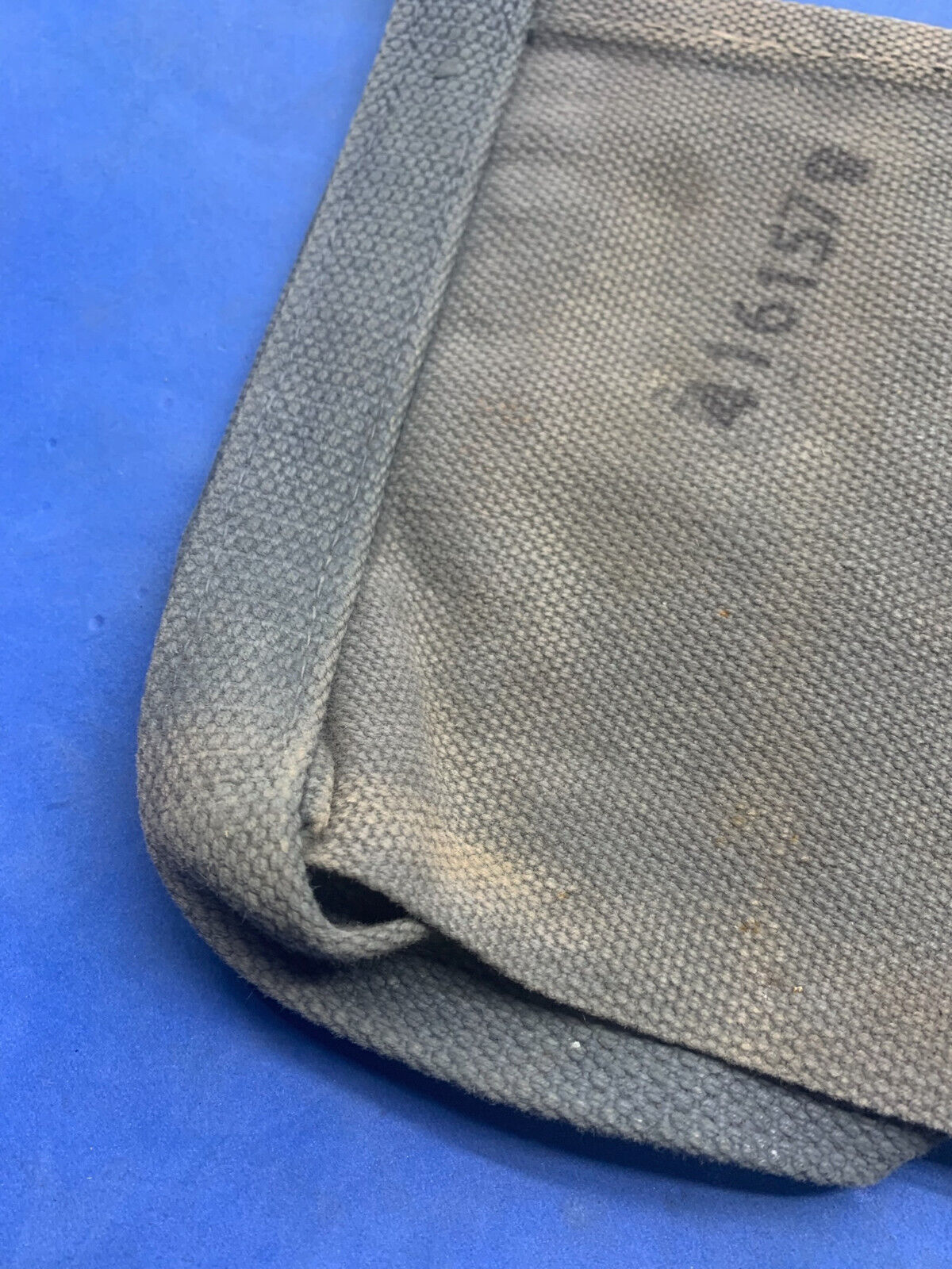 WW2 British Army / RAF 37 Pattern Webbing Water Bottle Carrier Harness Original - The Militaria Shop