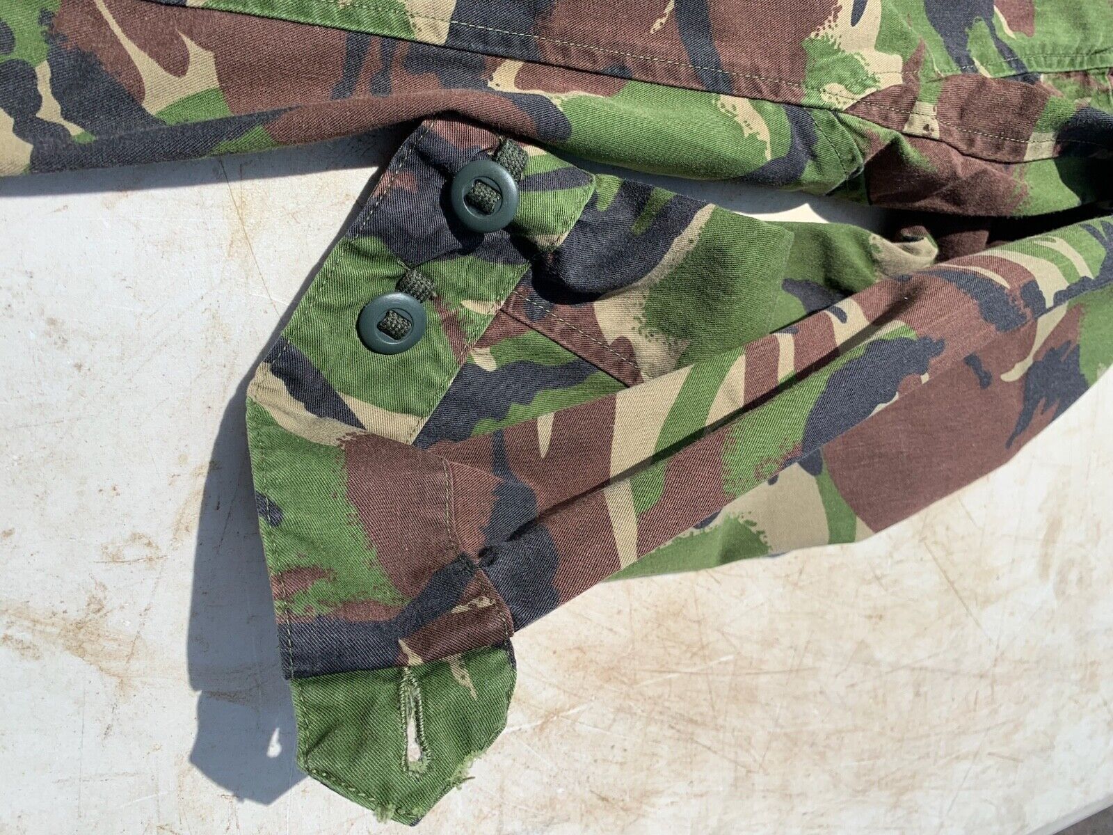 Genuine British Army DPM Woodland Combat Jacket - Size 160/104 - The Militaria Shop