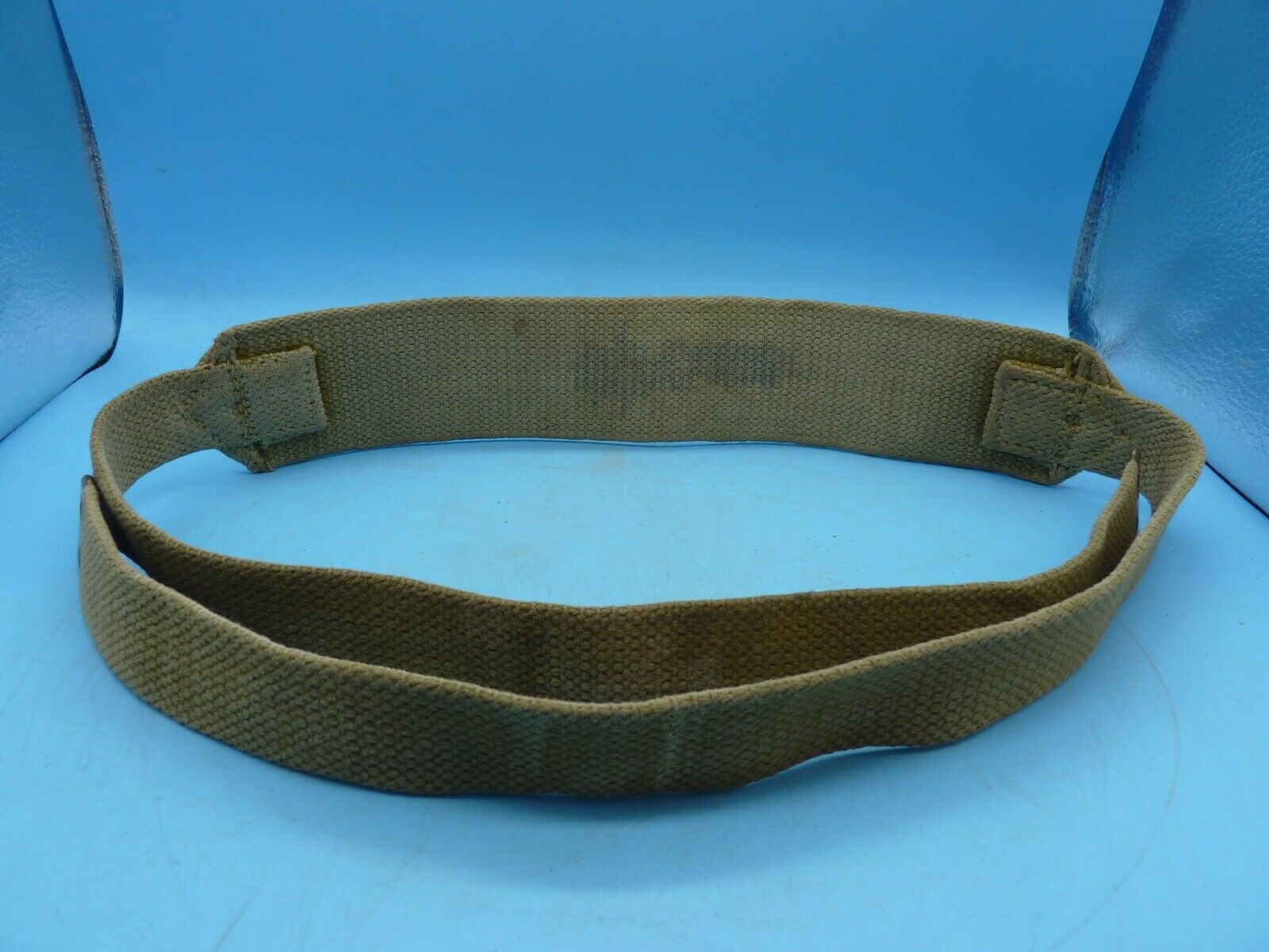Original WW2 British Army 37 Pattern Canvass Shoulder Strap / Cross Strap - The Militaria Shop