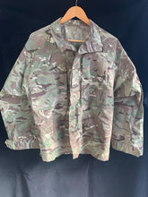 Lade das Bild in den Galerie-Viewer, Genuine British Army Warm Weather Combat Jacket MTP Camouflage - 170/88 - The Militaria Shop
