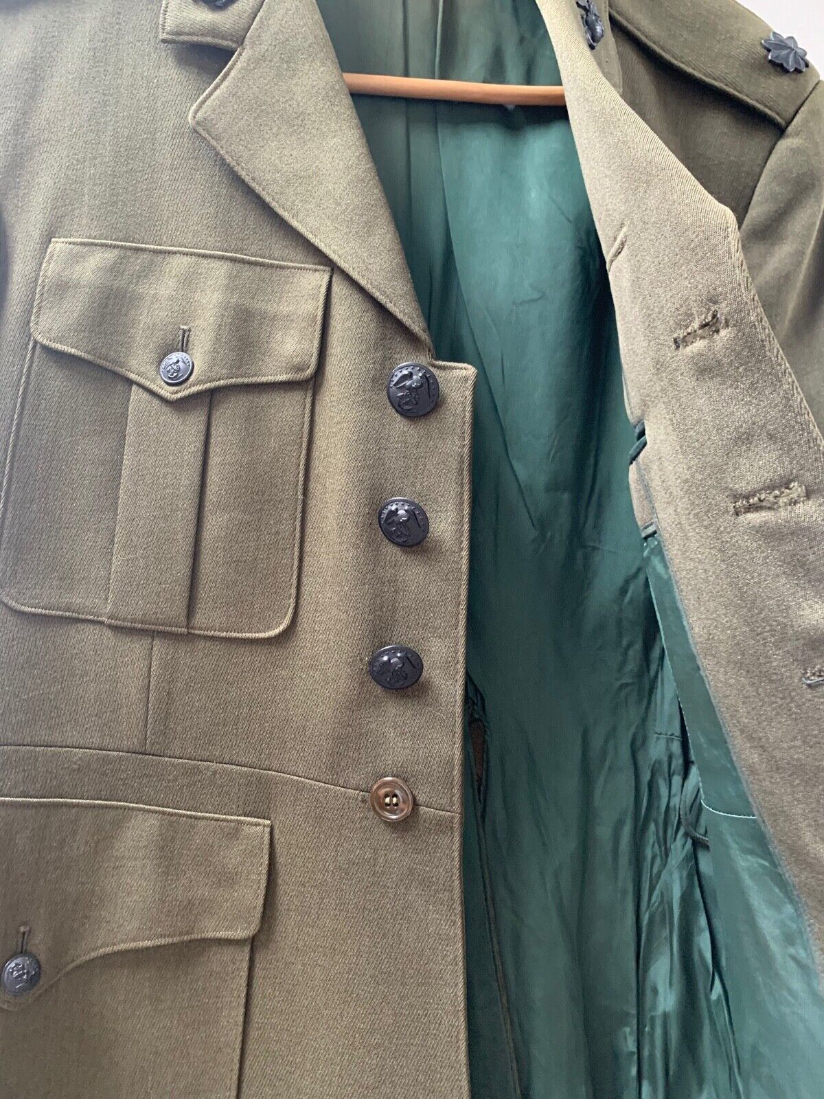 Original US Marine Corps USMC Dress Tunic & Gloves - 38 Chest - The Militaria Shop