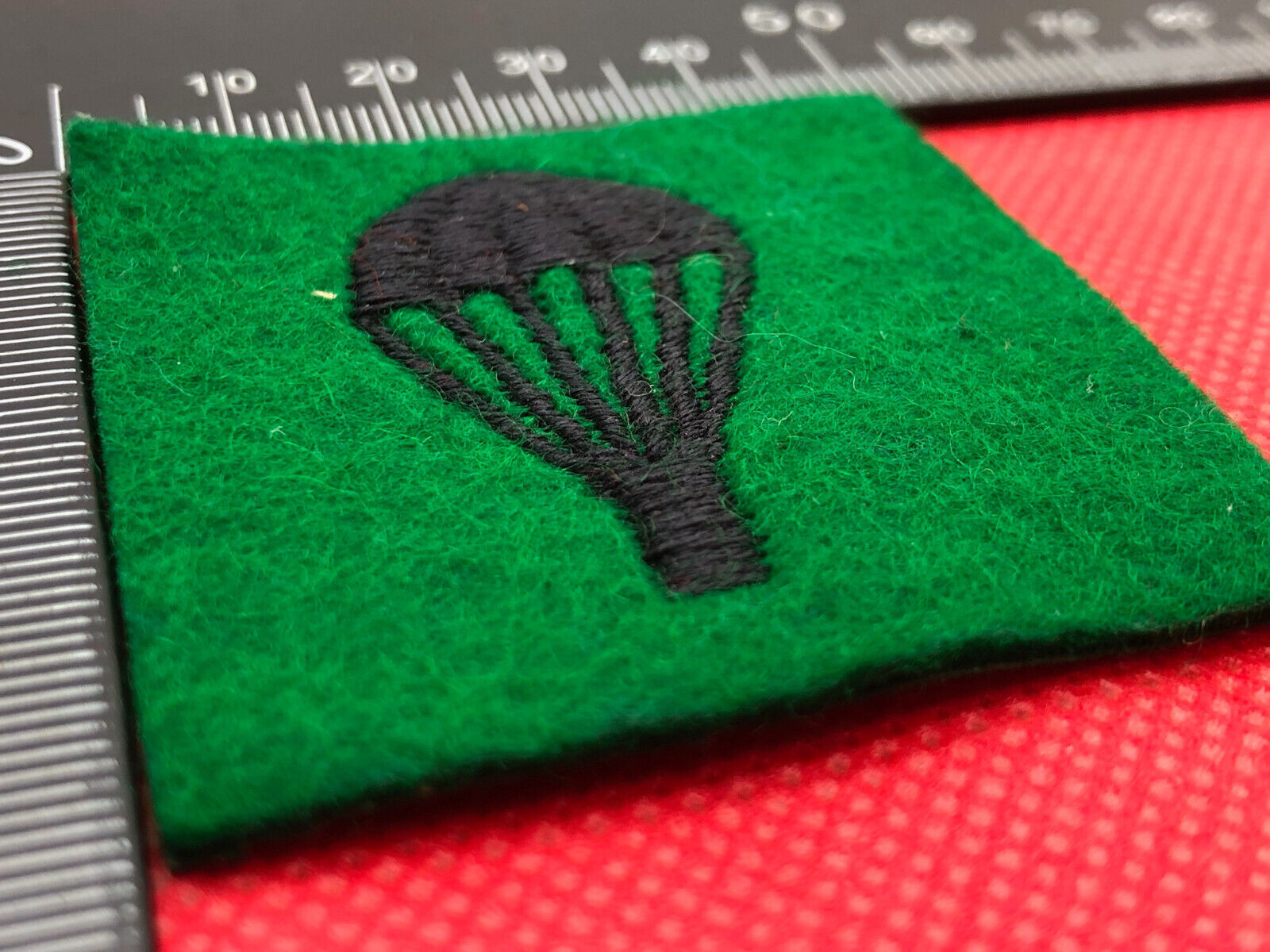 Course Trained Parachute Badge Paratrooper Bulb British Army - Black on Green - The Militaria Shop