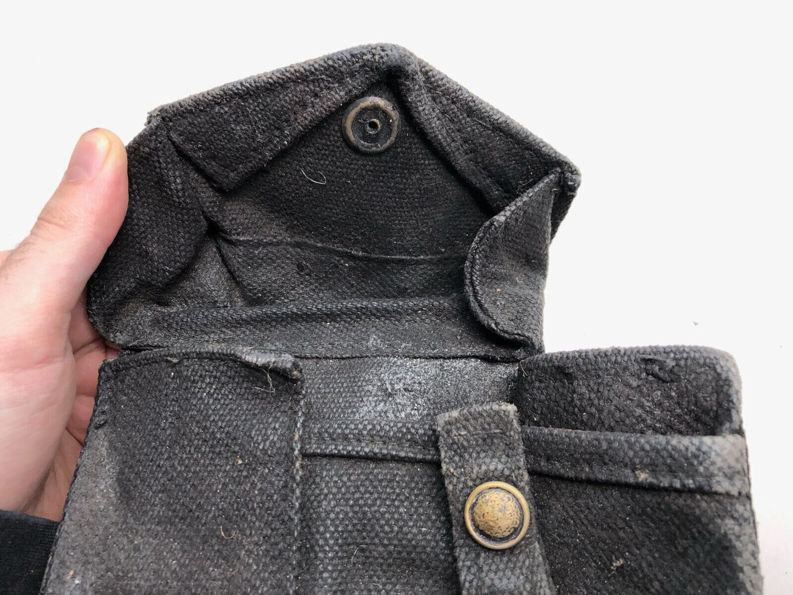 Original WW2 British Army 37 Pattern Bren Pouch - Used Condition - The Militaria Shop