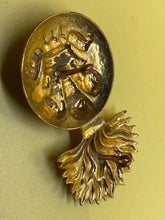 Load image into Gallery viewer, Original British Army Royal Welsh Fusiliers Glengarry Badge - Modern Made - The Militaria Shop
