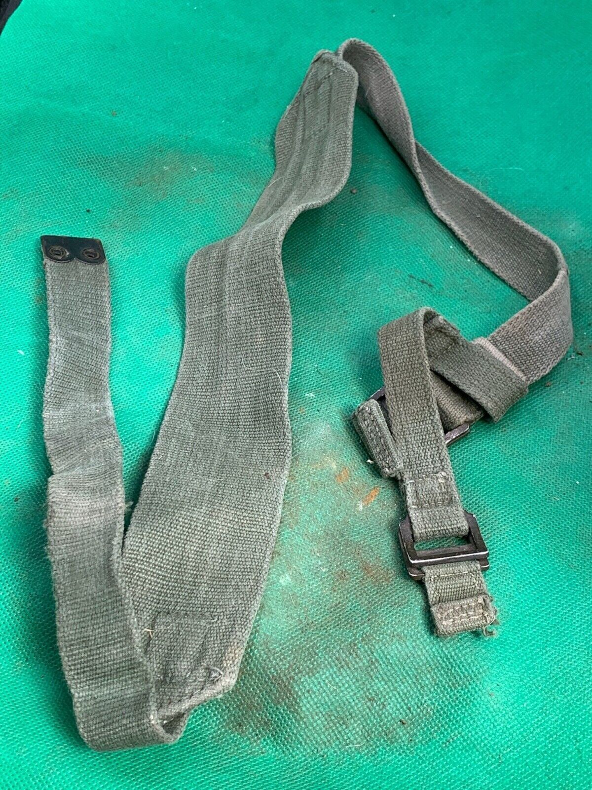 Original WW2 British Army 44 Pattern Shoulder Strap - The Militaria Shop