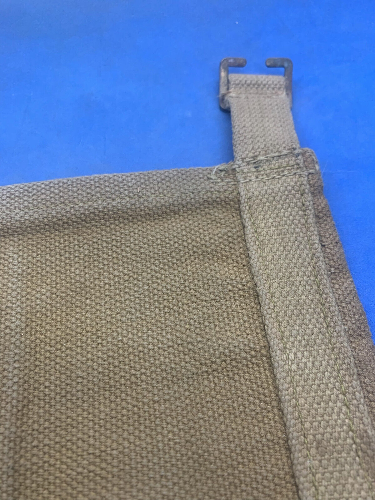 WW2 British Army / RAF 37 Pattern Webbing Water Bottle Carrier Harness Original - The Militaria Shop