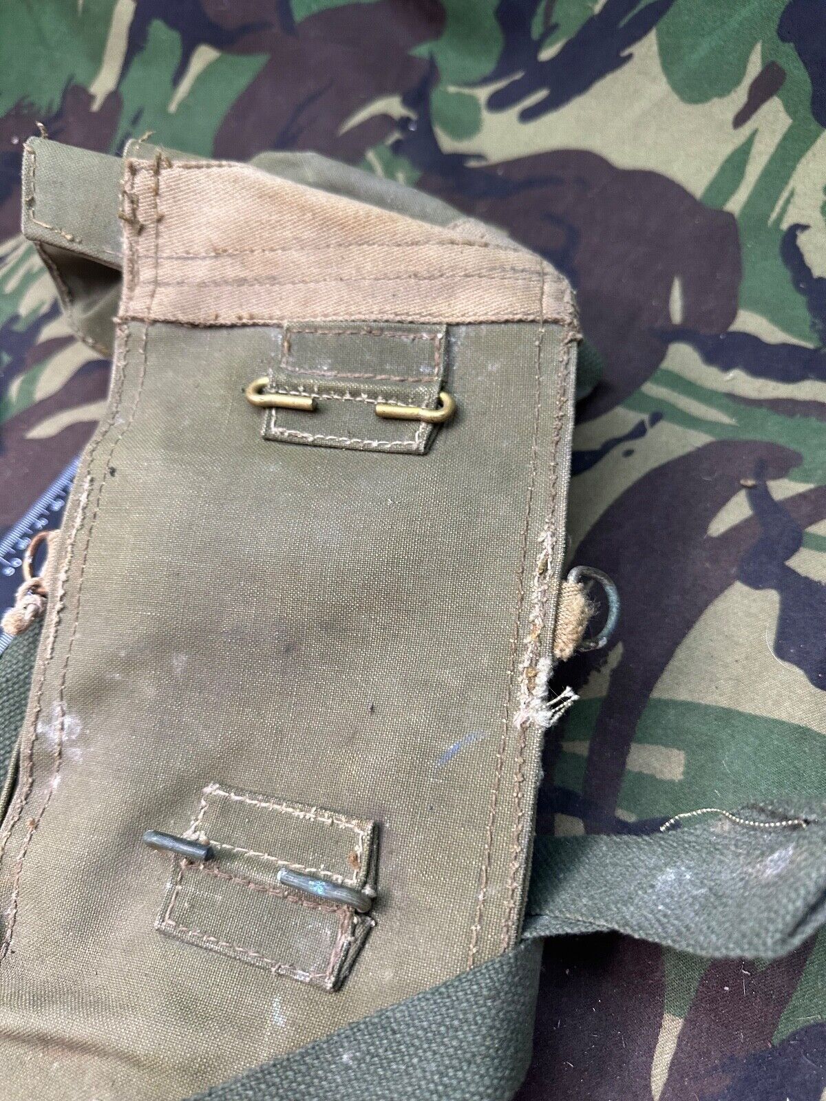 Original WW2 British Army Soldiers Assault Gas Mask Bag - The Militaria Shop