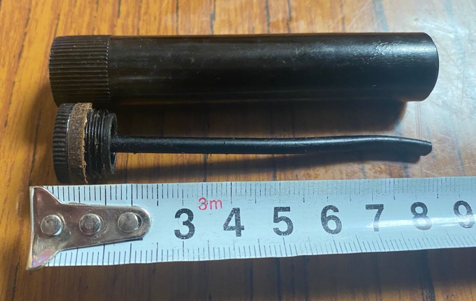 Original WW2 Bakelite SMLE Lee Enfield Oil Bottle - British Army Issue - The Militaria Shop