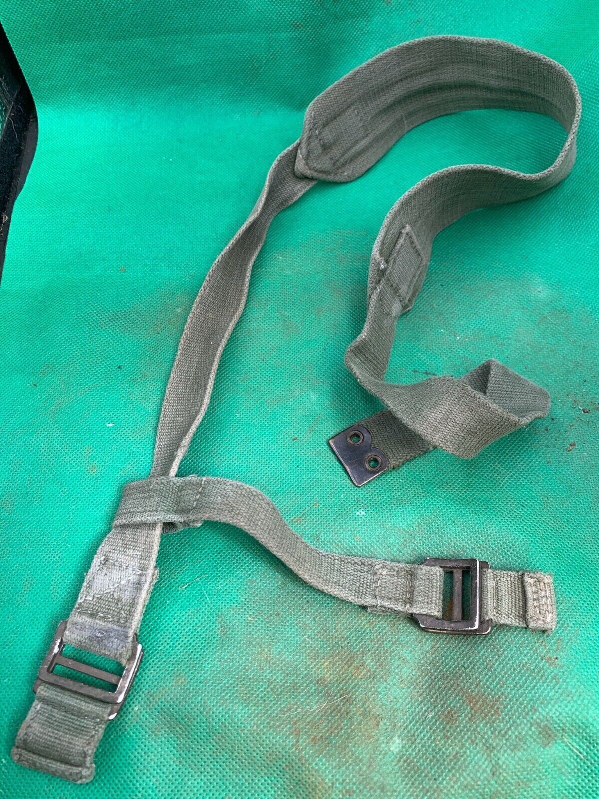 Original WW2 British Army 44 Pattern Shoulder Strap - The Militaria Shop