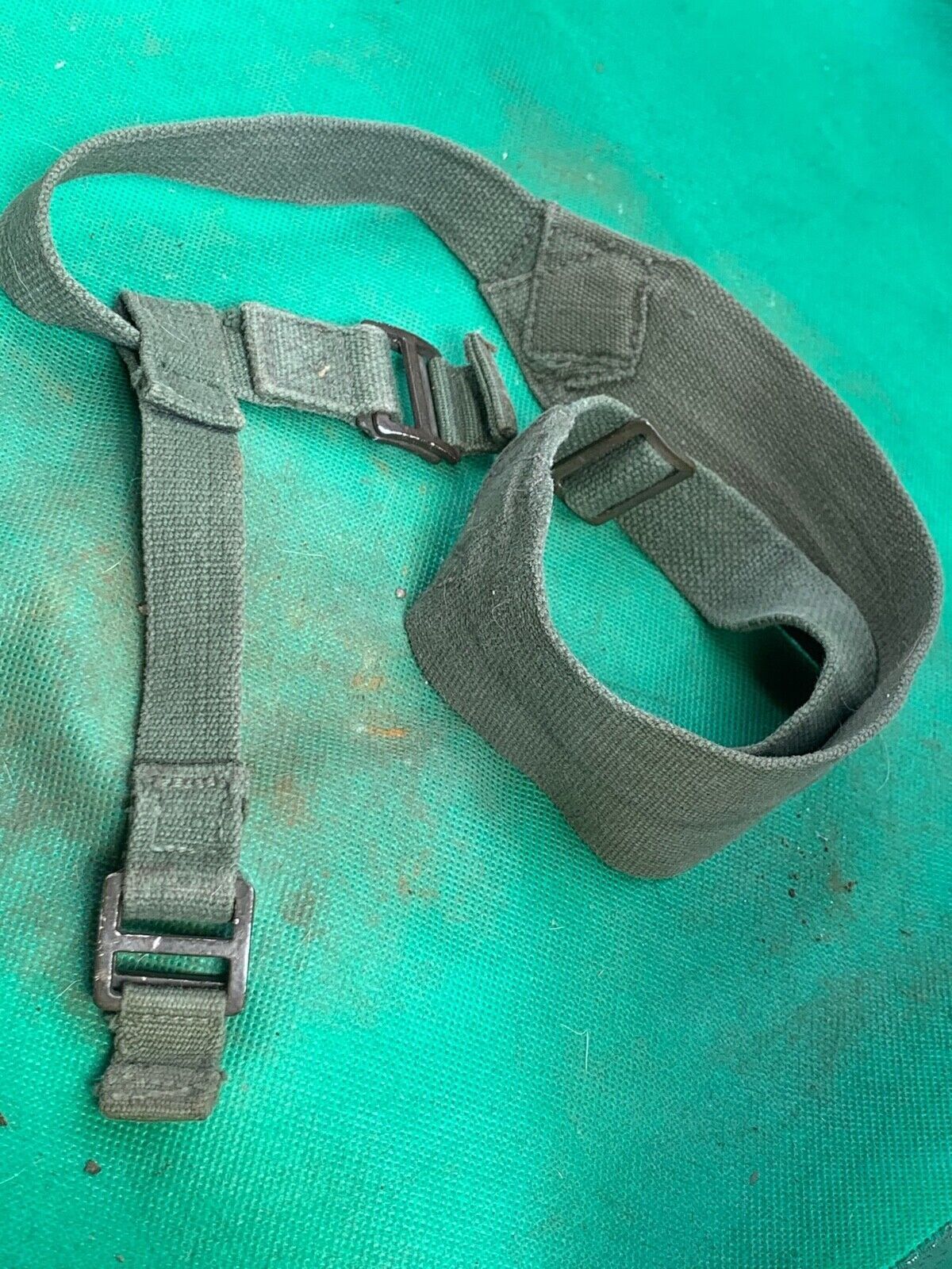 Original WW2 British Army 44 Pattern Shoulder Strap - The Militaria Shop