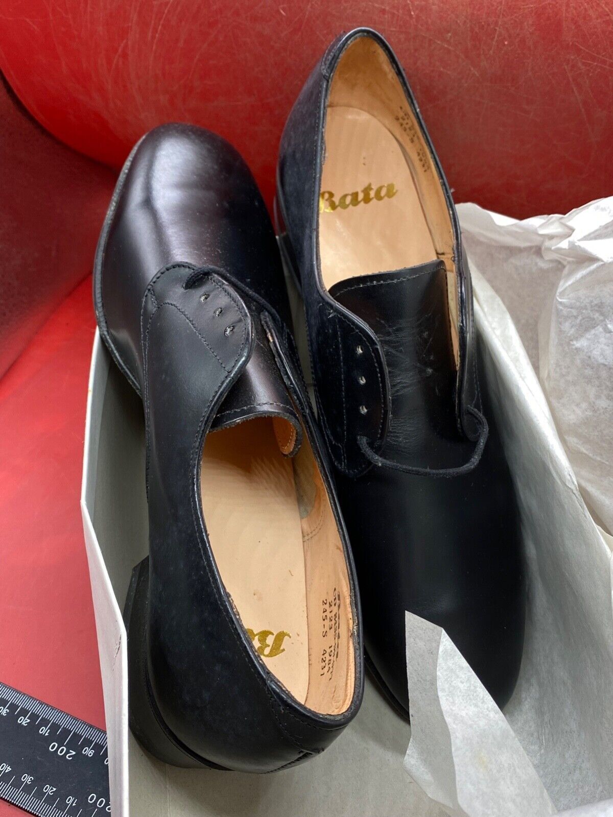British Royal Navy Women's Black Leather Shoes. Brand new unissued. Size 24 - The Militaria Shop