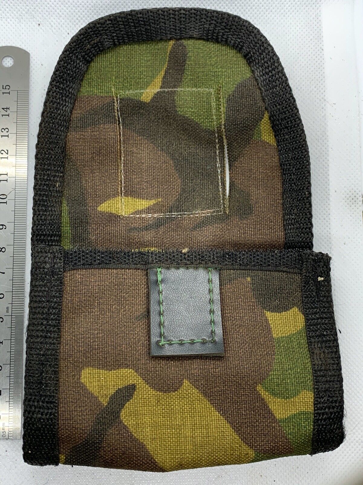 Camouflaged Fabric Canvas Pistol/Shotgun Ammunition Pouch - The Militaria Shop