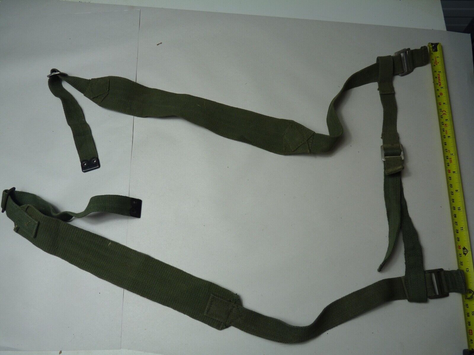Original WW2 British Army 44 Pattern Shoulder Cross Straps Set - 1945 Dated - The Militaria Shop