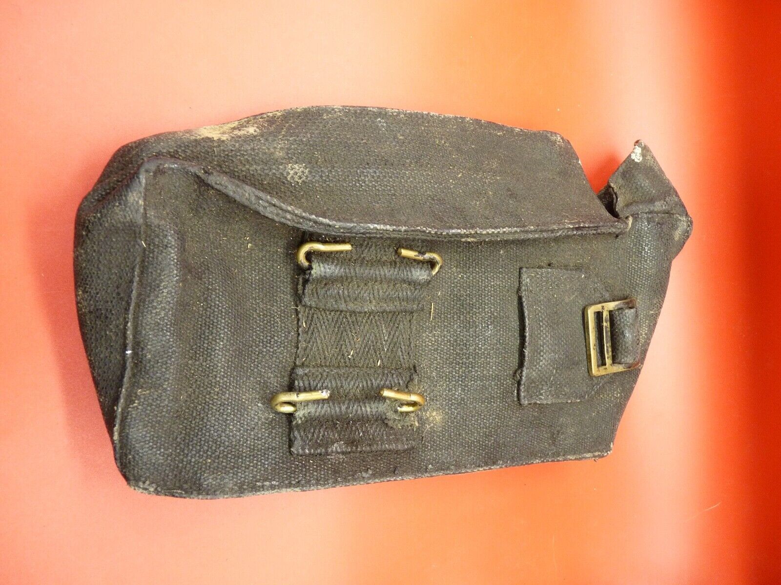 Original WW2 Canadian Army 37 Pattern Bren Pouch - The Militaria Shop
