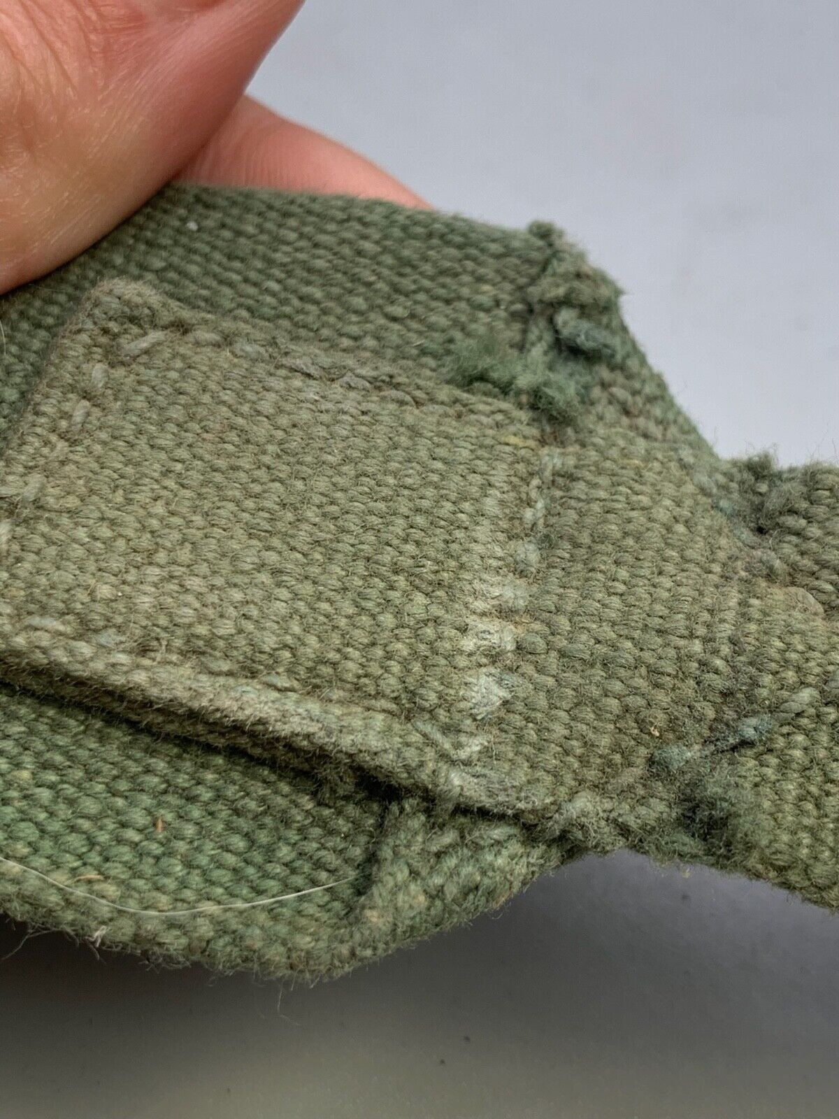 Original WW2 British Army 44 Pattern Shoulder Strap - 1945 Dated - The Militaria Shop