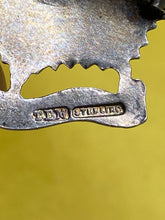 Charger l&#39;image dans la galerie, Original WW1 Royal Army Service Corps Mechanised Transport Sweetheart - Silver - The Militaria Shop

