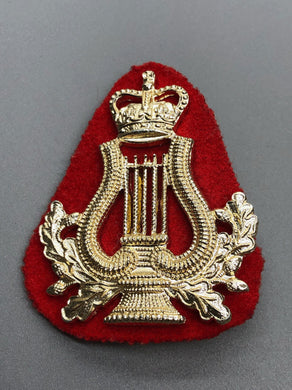 Genuine British Army Musicians / Bandsmans Cap Badge - The Militaria Shop