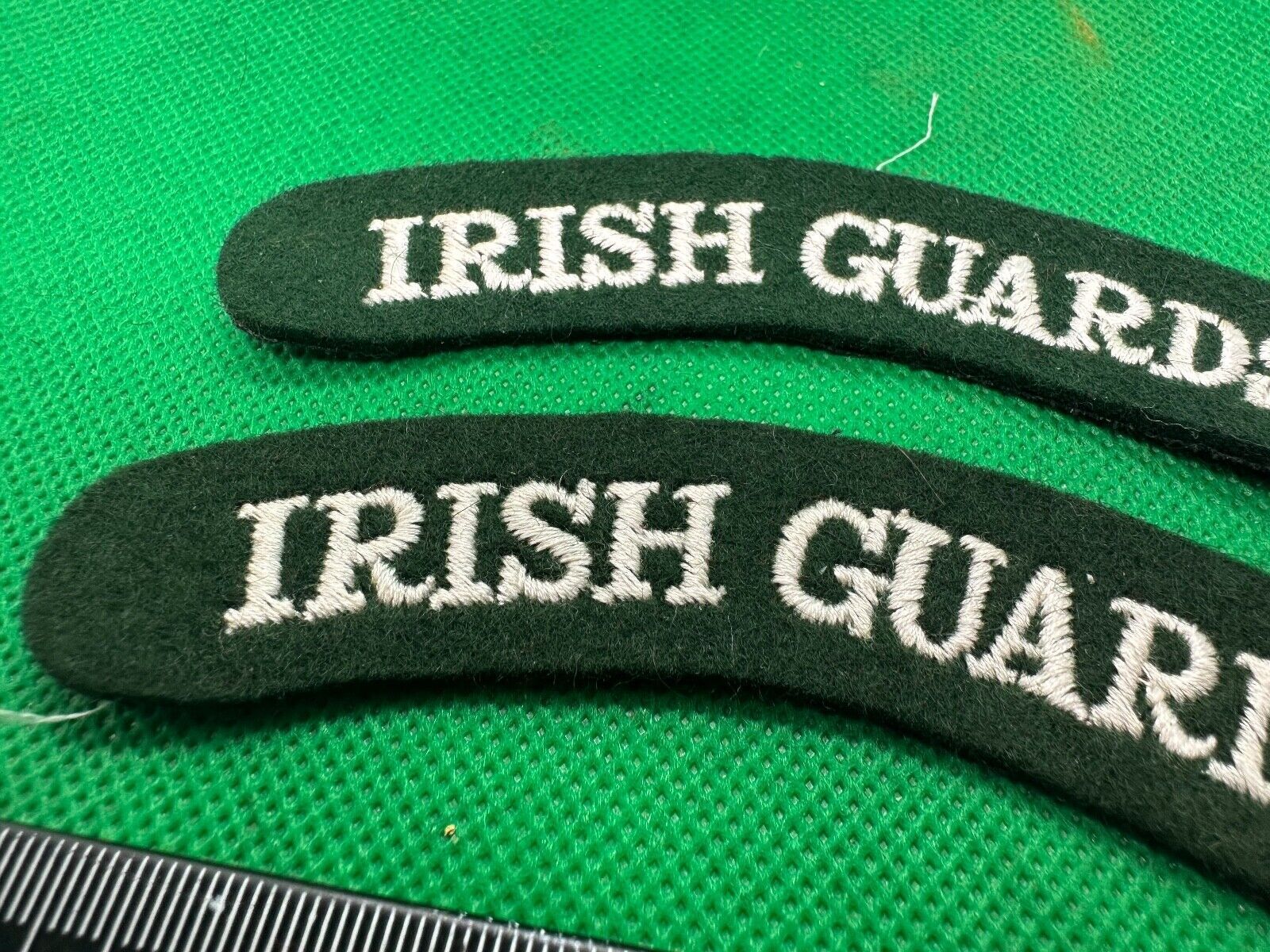Irish Guards British Army Shoulder Titles Pair - WW2 Onwards Pattern - The Militaria Shop