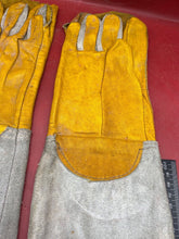 Load image into Gallery viewer, British Army Pair of Welding Gloves. WD Marked in Used Condition - The Militaria Shop

