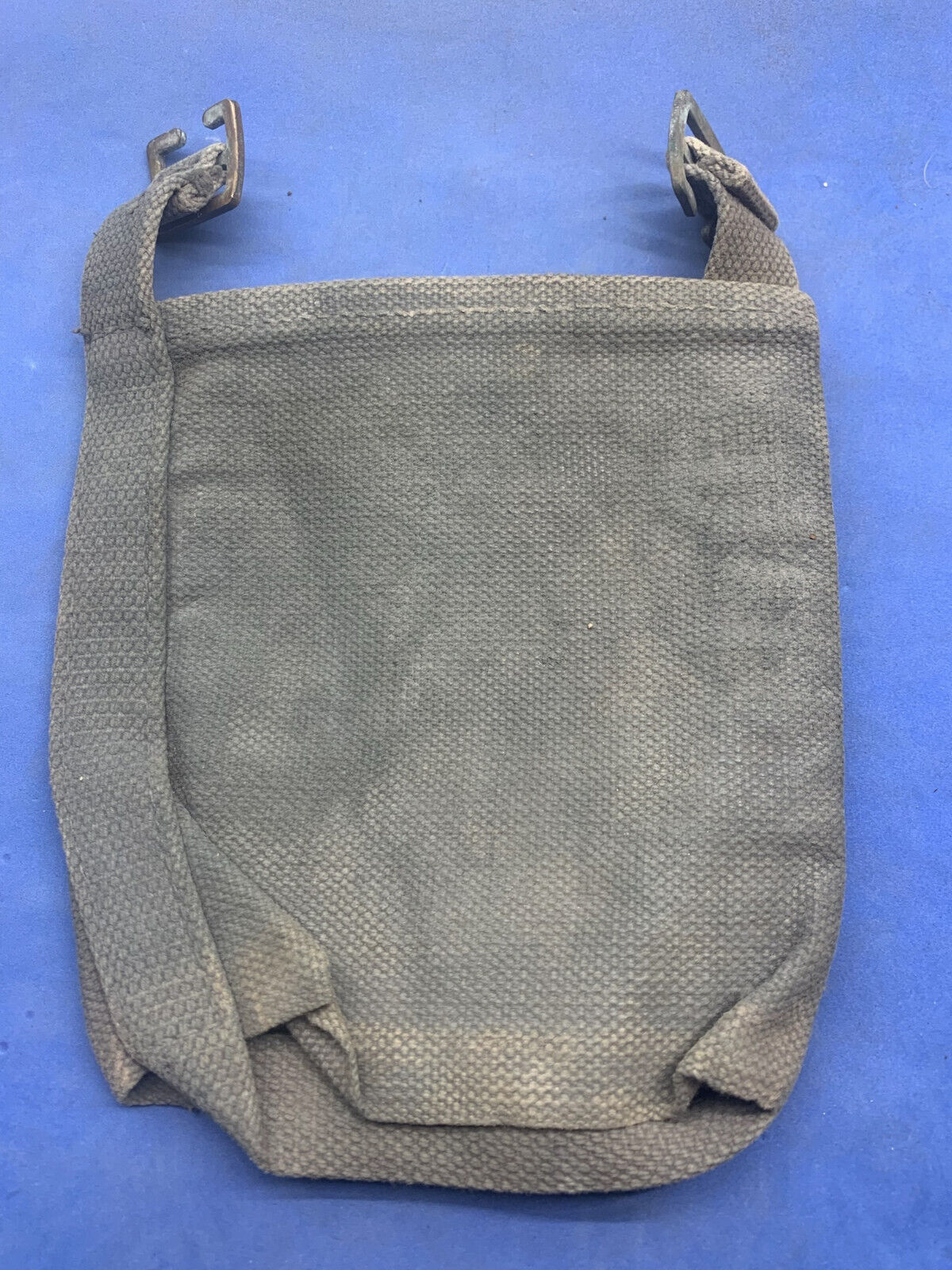 WW2 British Army / RAF 37 Pattern Webbing Water Bottle Carrier Harness Original - The Militaria Shop