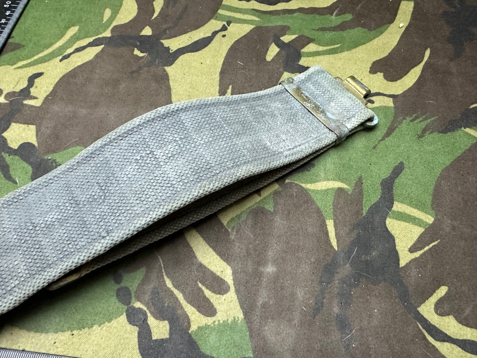 Original British Royal Air Force RAF Blue WW2 37 Pattern Belt - 38" Waist M - The Militaria Shop