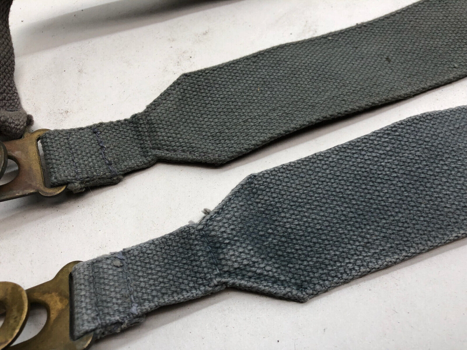 Original WW2 British Royal Air Force Blue 37 Pattern L Strap Set - The Militaria Shop