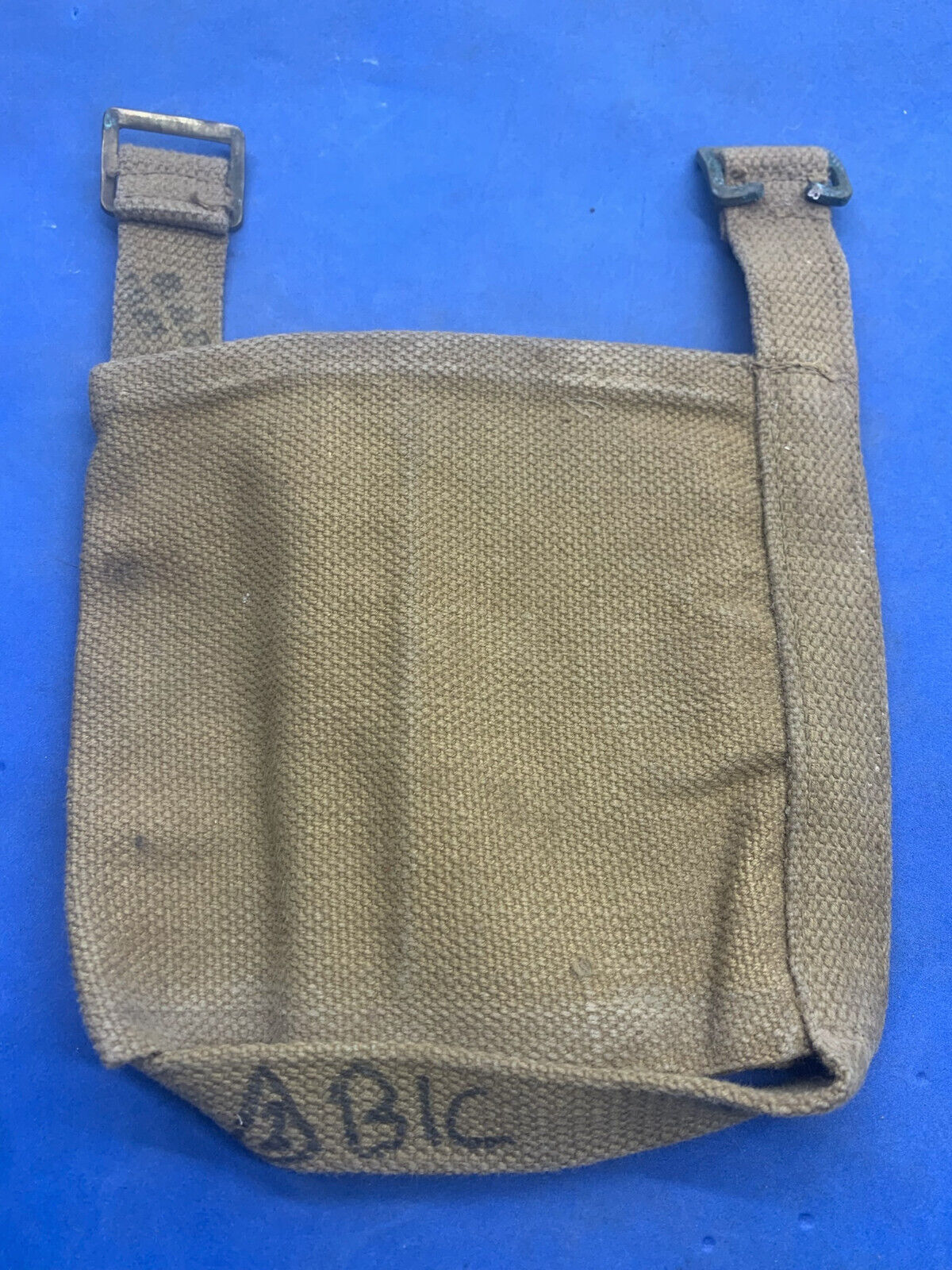 WW2 British Army / RAF 37 Pattern Webbing Water Bottle Carrier Harness Original - The Militaria Shop