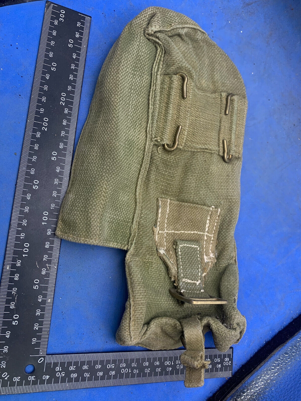 Original British Army 37 Pattern Webbing Bren Pouch WW2 Pattern - The Militaria Shop