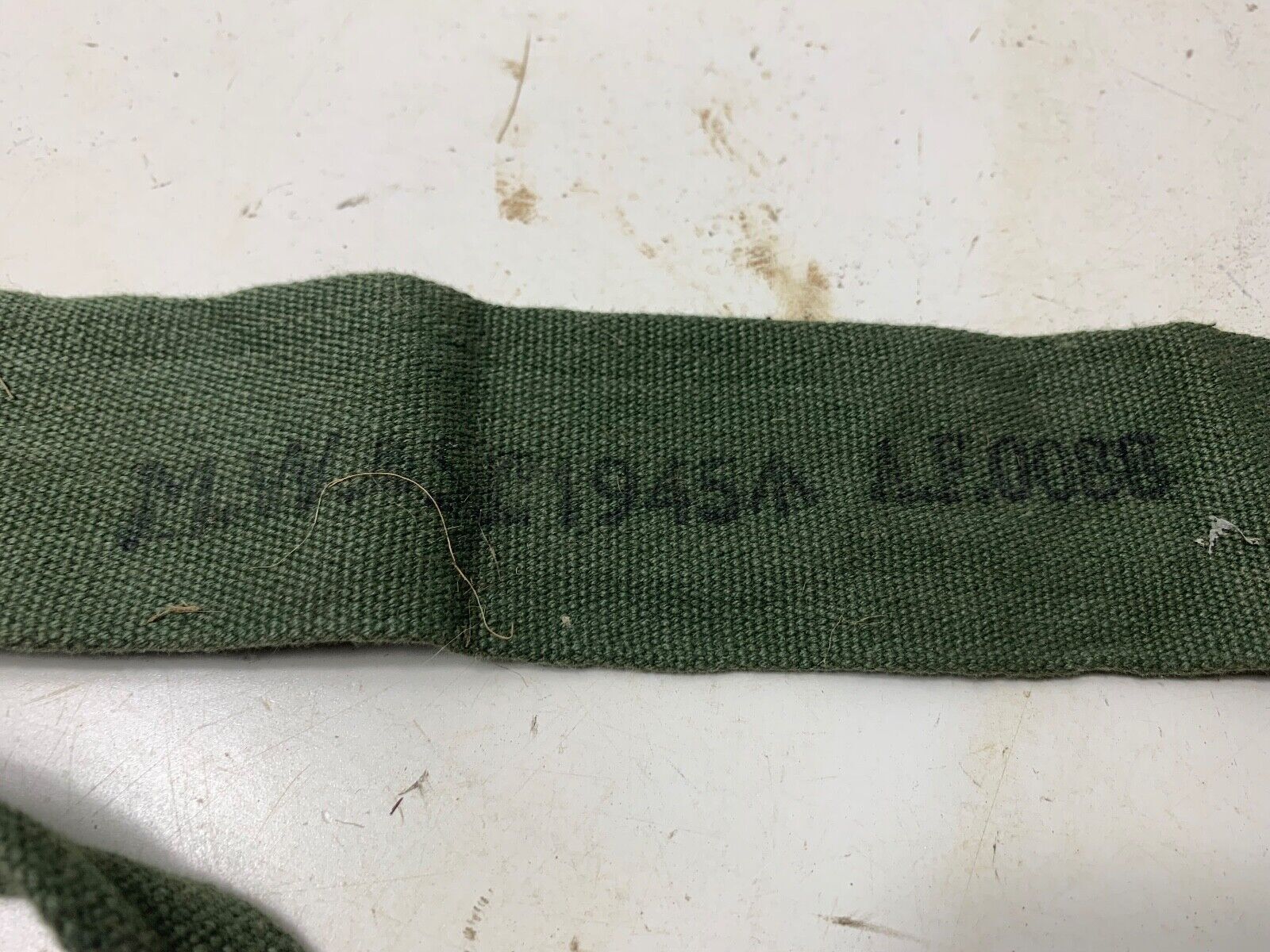 Original WW2 British Army 44 Pattern Shoulder / Equipment Strap - 1945 Dated - The Militaria Shop