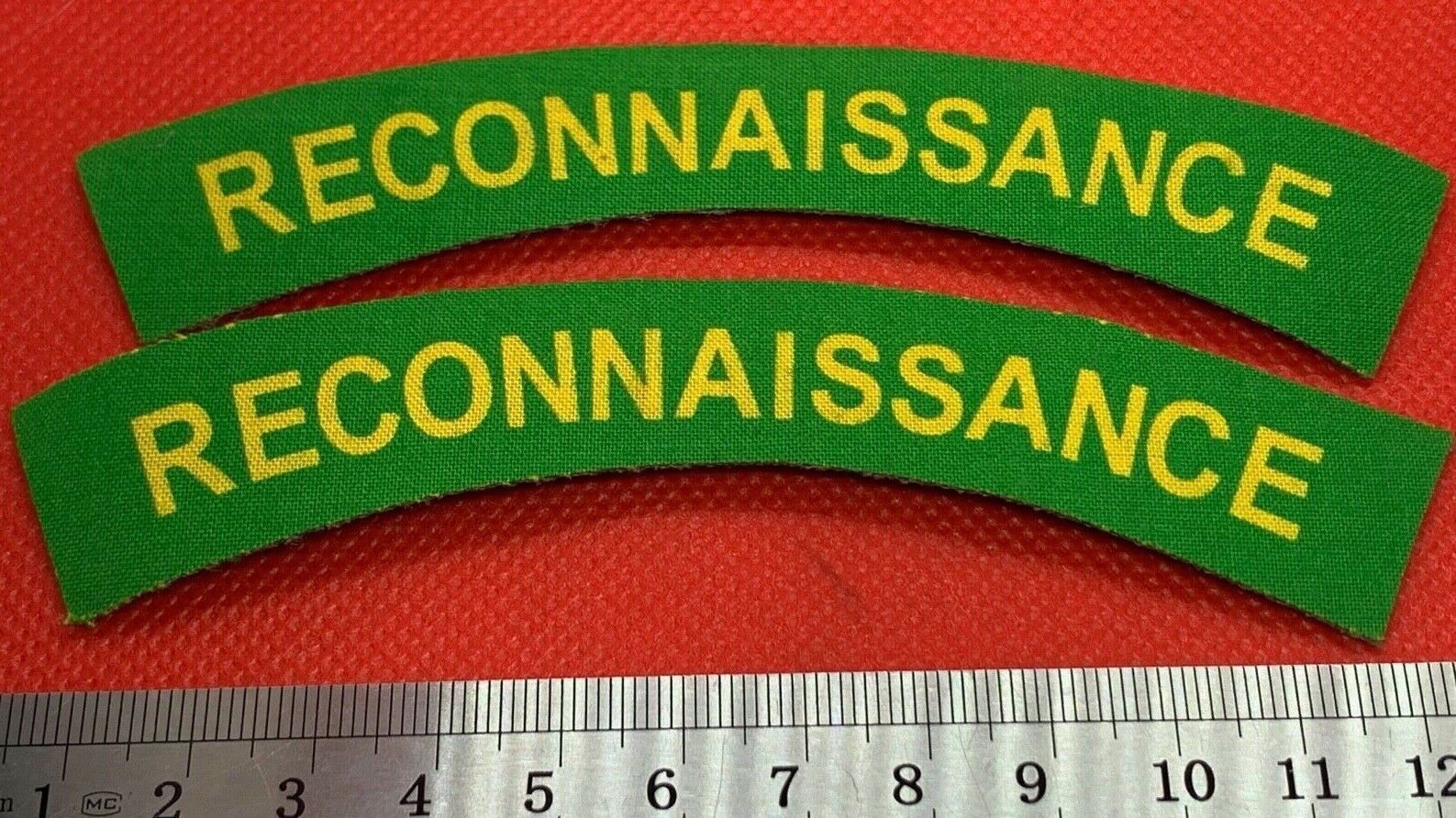 Pair of WW2 Style Printed Reconnaissance Regiment Shoulder Title - Reproduction - The Militaria Shop