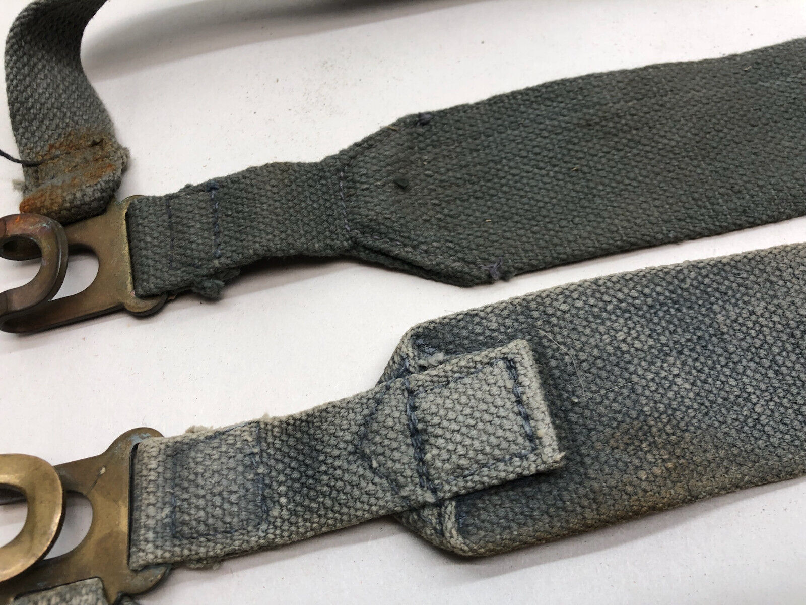 Original WW2 British Royal Air Force Blue 37 Pattern L Strap Set - The Militaria Shop
