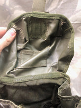 Load image into Gallery viewer, British Army OD Green Water Bottle Pouch 1980s/1990s era - The Militaria Shop
