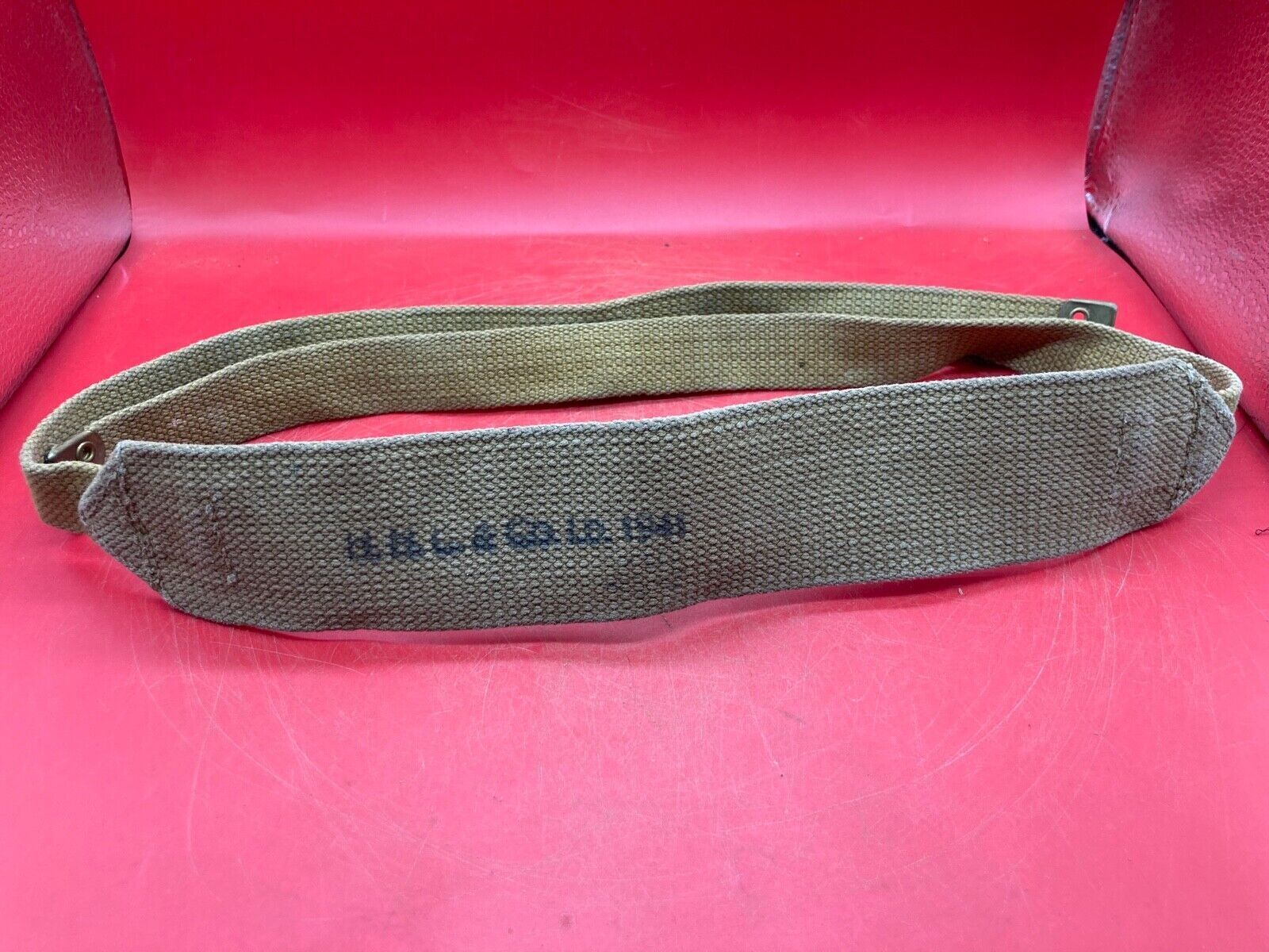 Original WW2 British Army 37 Pattern Shoulder / Cross Strap - 1941 - The Militaria Shop