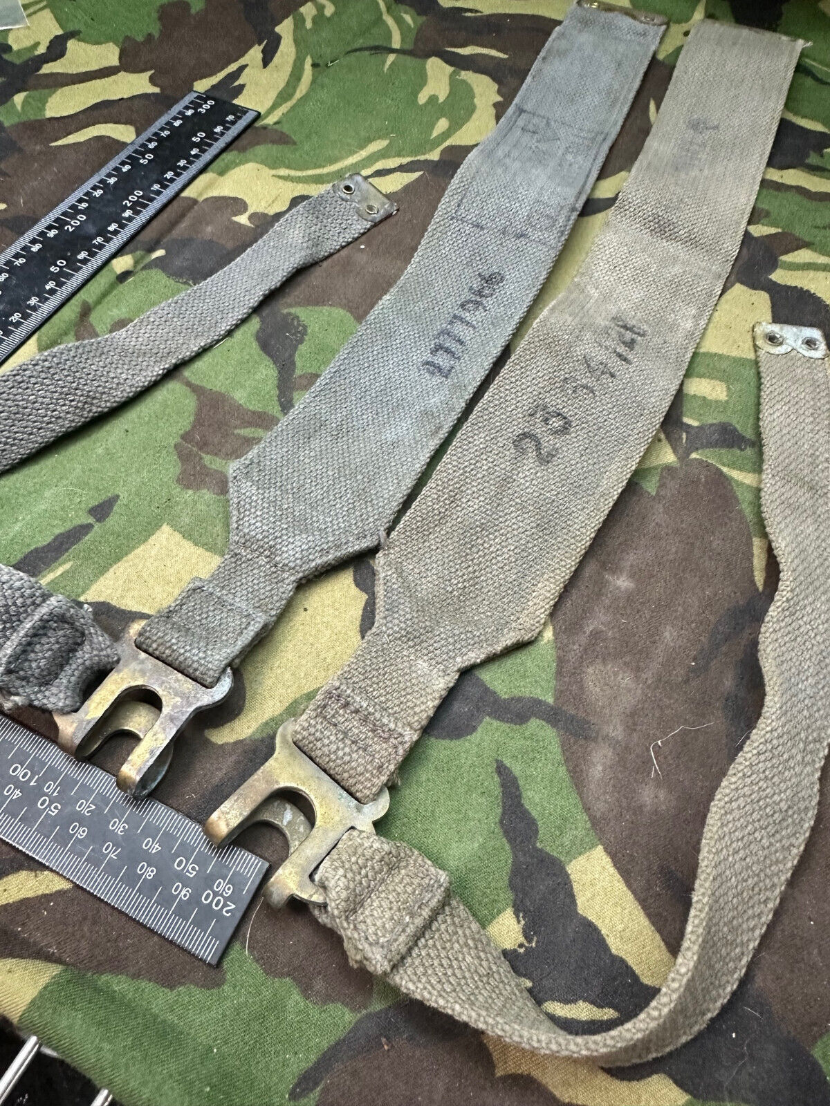 Original British Royal Air Force RAF Blue L Strap Pair - WW2 37 Pattern - The Militaria Shop