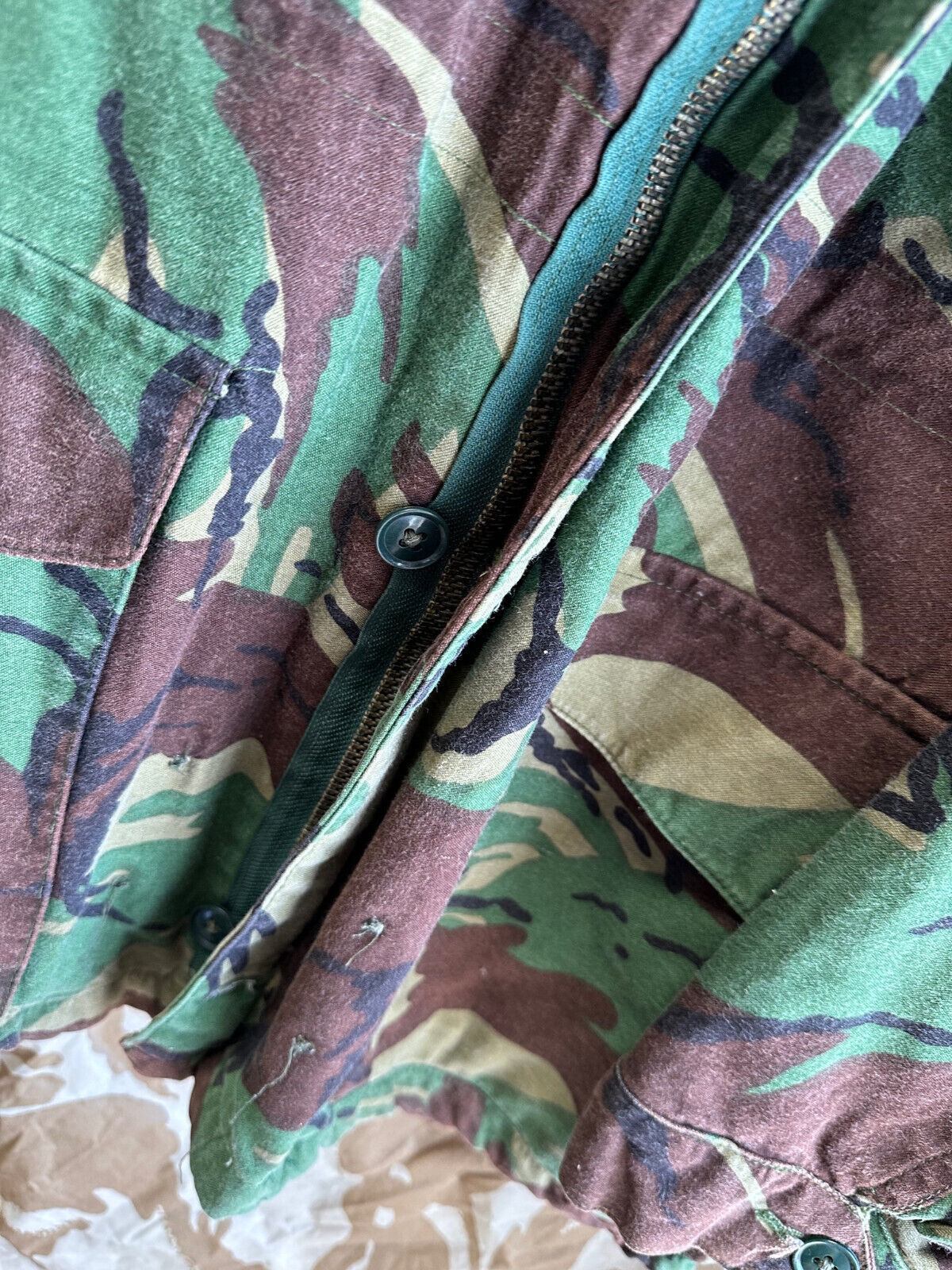 Genuine British Army 1968 Pattern DPM Combat Smock - Size 4 - 38" Chest - The Militaria Shop