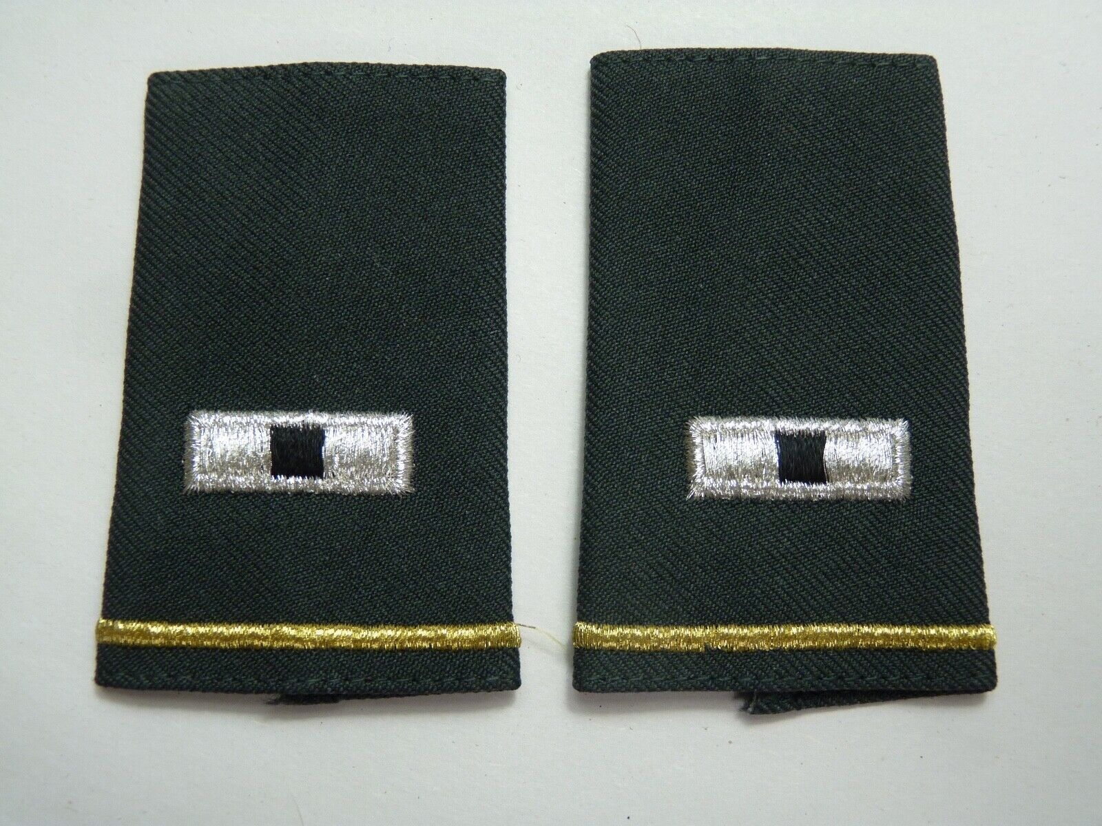 US Army Rank Slides / Epaulette Pair Genuine US Army - NEW - The Militaria Shop