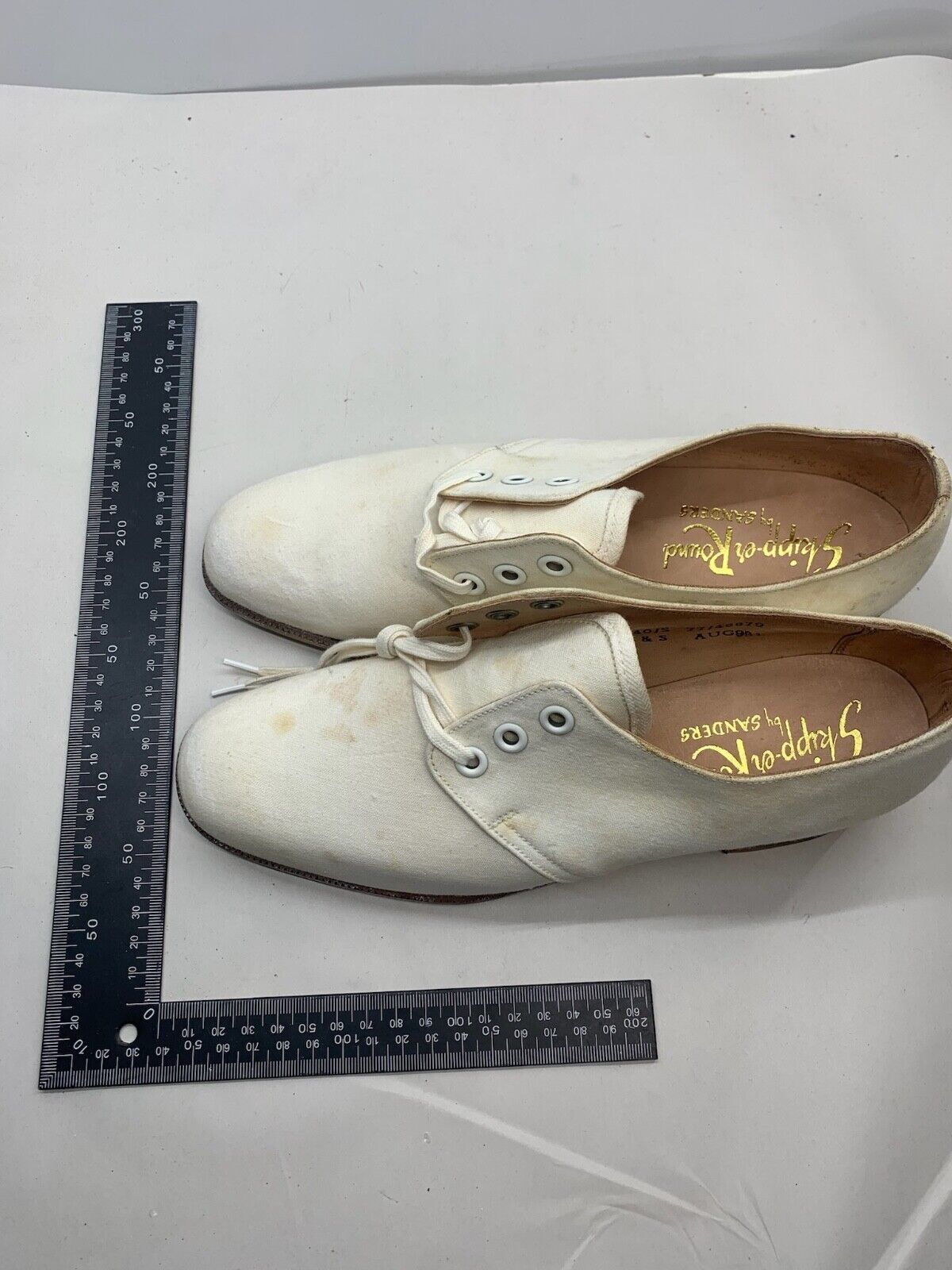 Original WW2 British Army Women's White Summer Shoes - ATS WAAF - Size 240s - The Militaria Shop