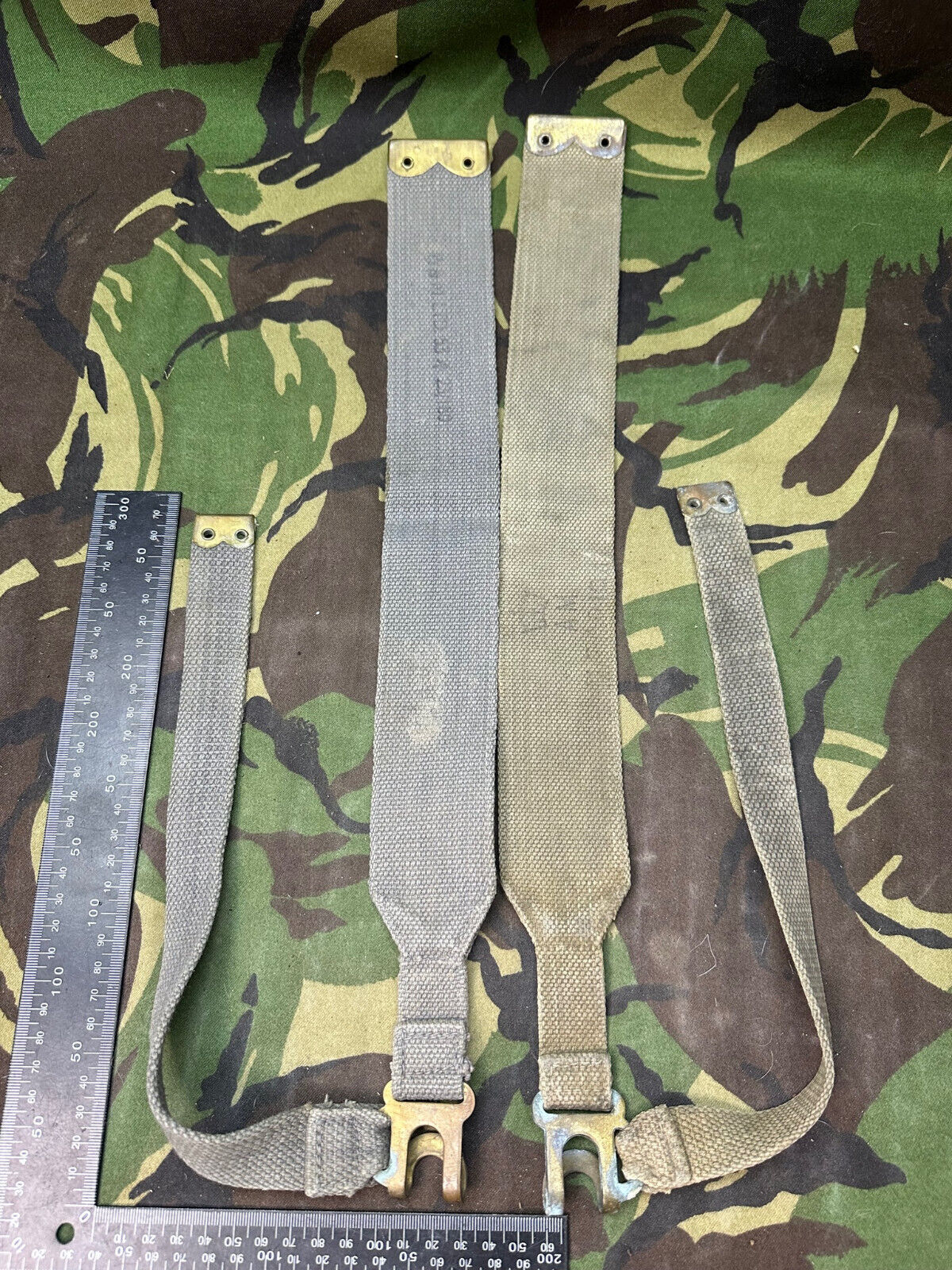 Original British Royal Air Force RAF Blue L Strap Pair - WW2 37 Pattern - The Militaria Shop