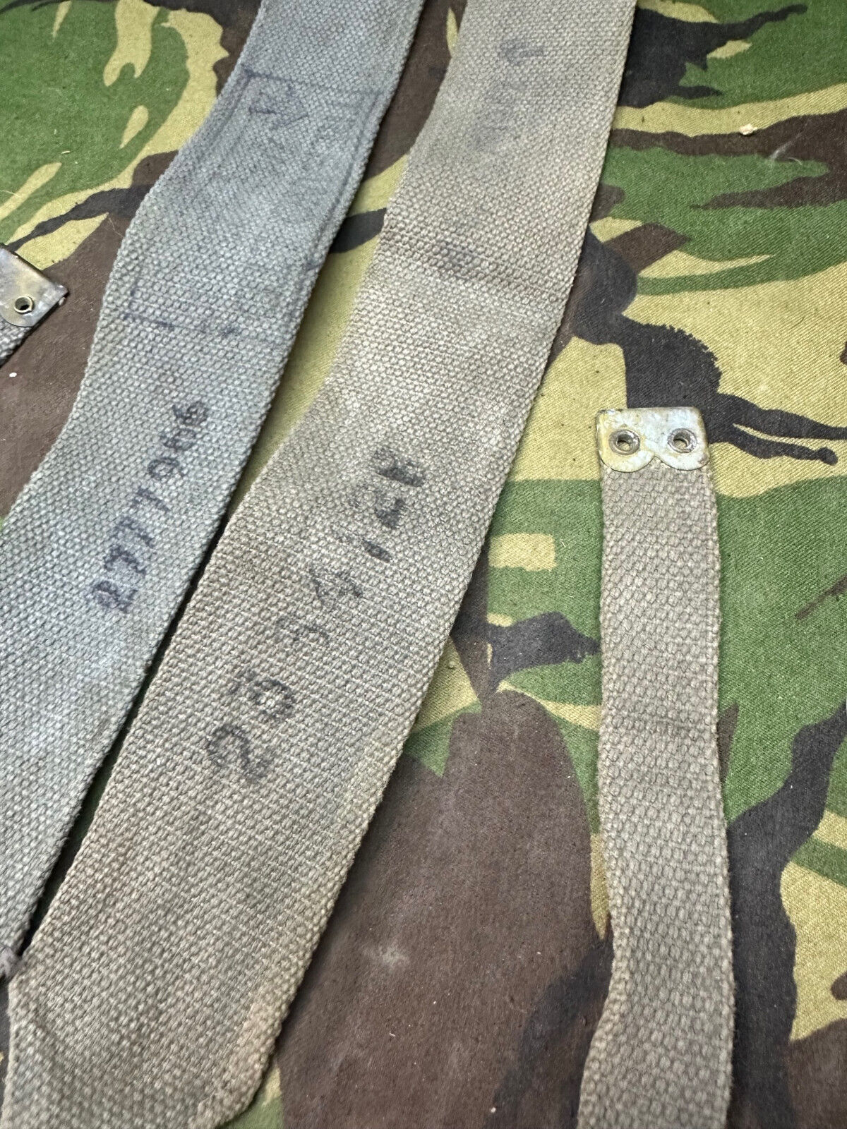 Original British Royal Air Force RAF Blue L Strap Pair - WW2 37 Pattern - The Militaria Shop