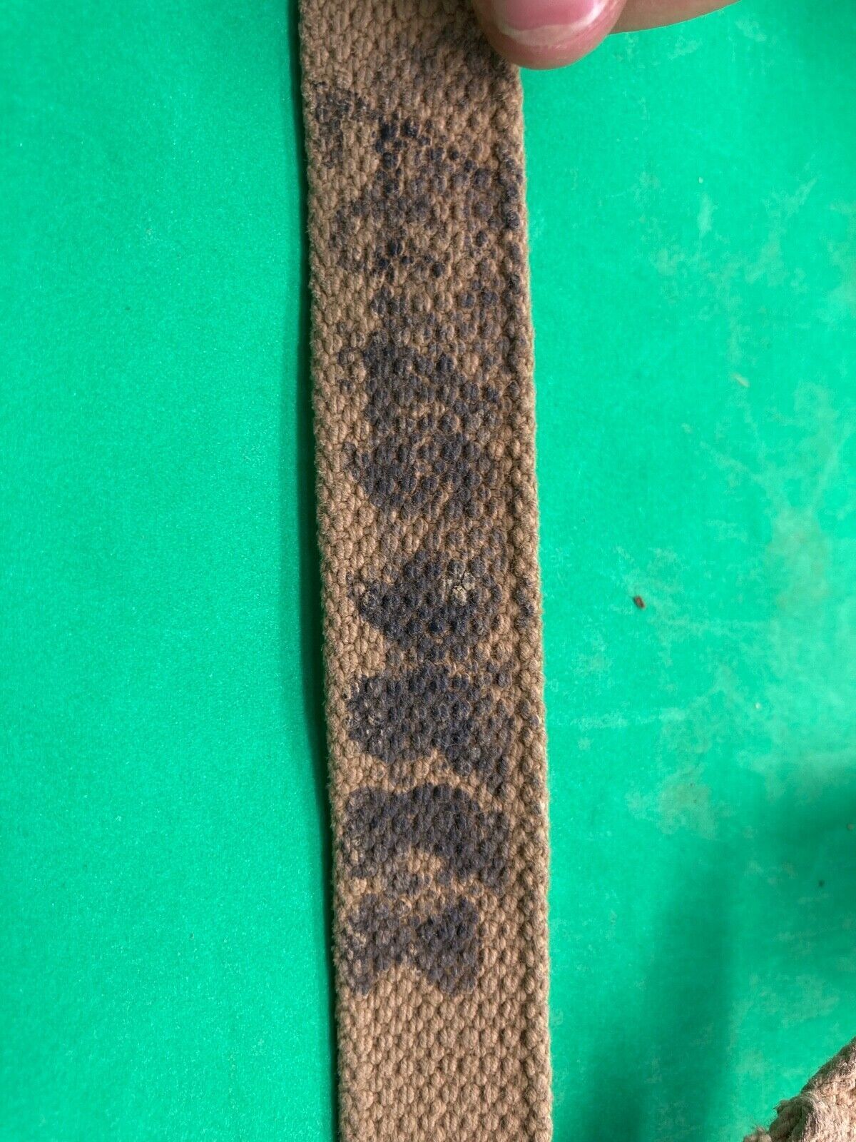 Original WW2 Pattern British Army L Straps Pair - 37 Pattern Webbing Haversack - The Militaria Shop