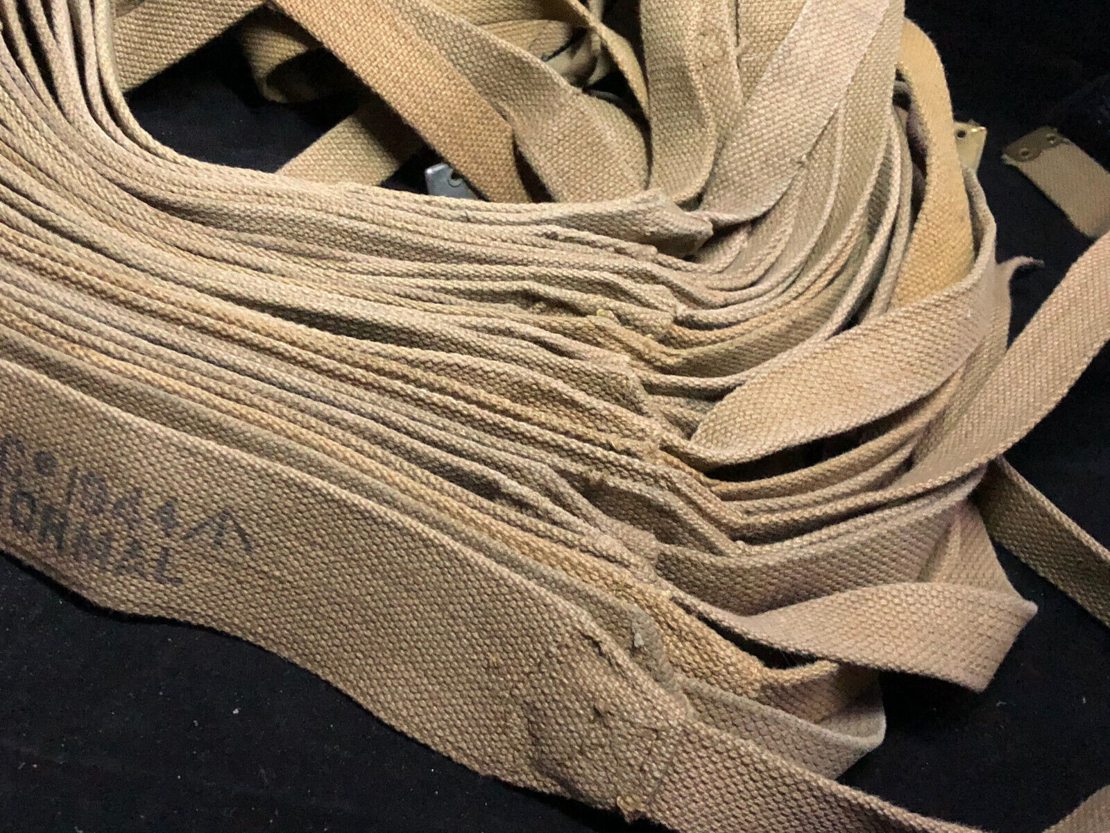 Original WW2 British Army 37 Pattern Shoulder Strap - Wartime Dated Size Normal - The Militaria Shop