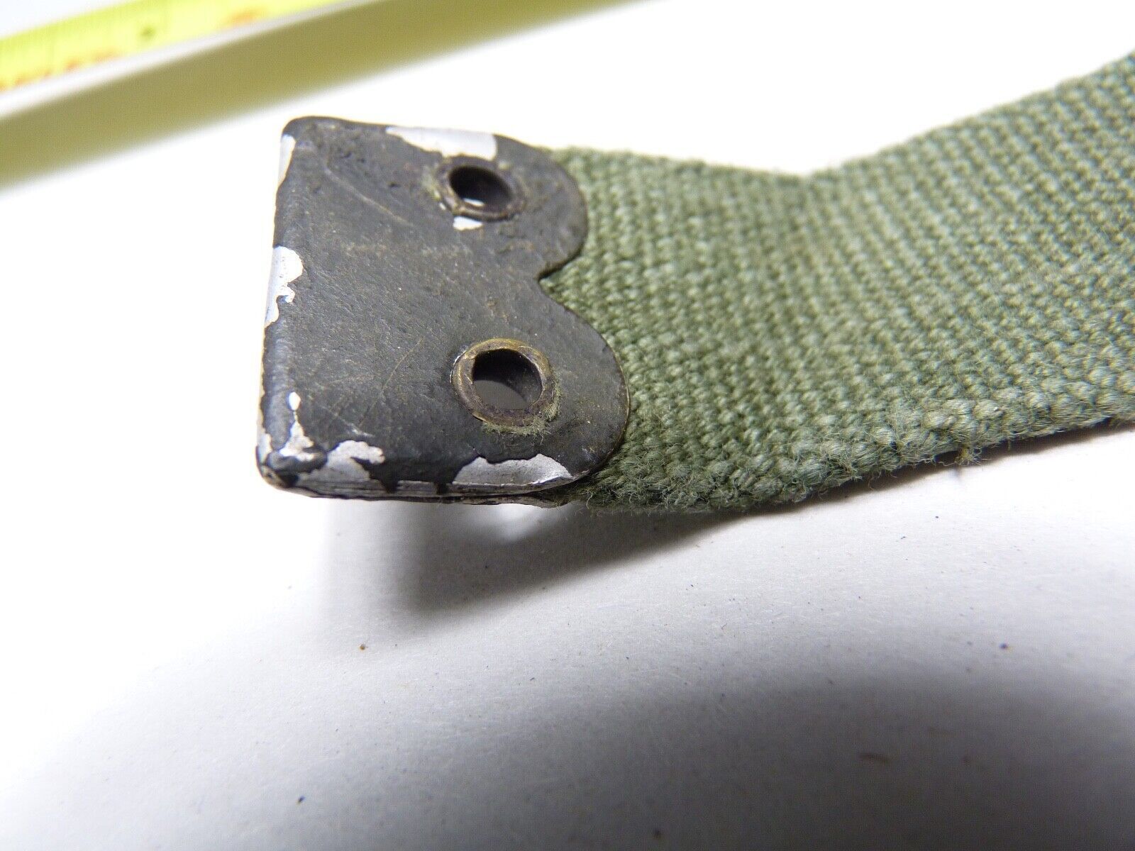 Original WW2 British Army 44 Pattern Shoulder / Extended Equipment Strap - 1945 - The Militaria Shop