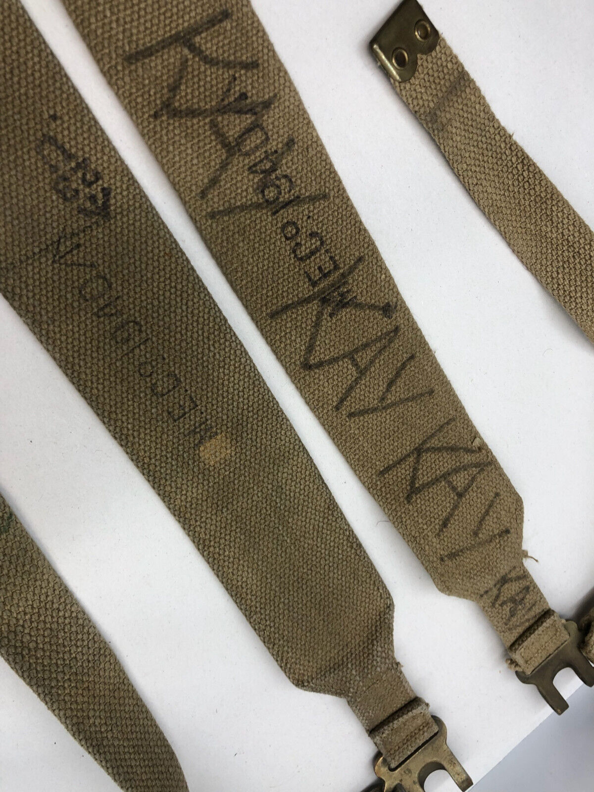 Original WW2 British Army 37 Pattern L Straps Pair - Wartime Dated - The Militaria Shop
